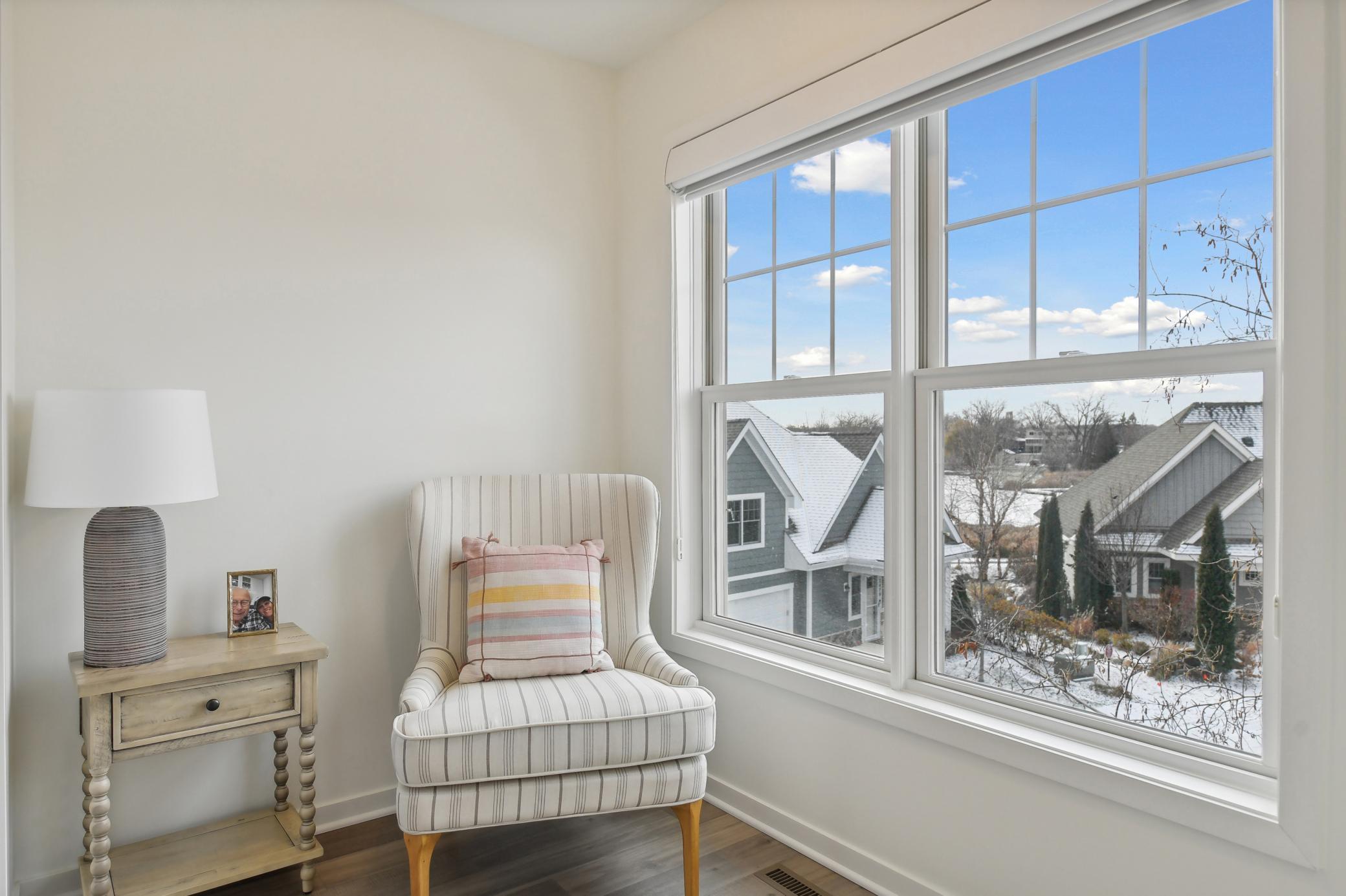 2315 Lost Lake Ct, Mound, MN