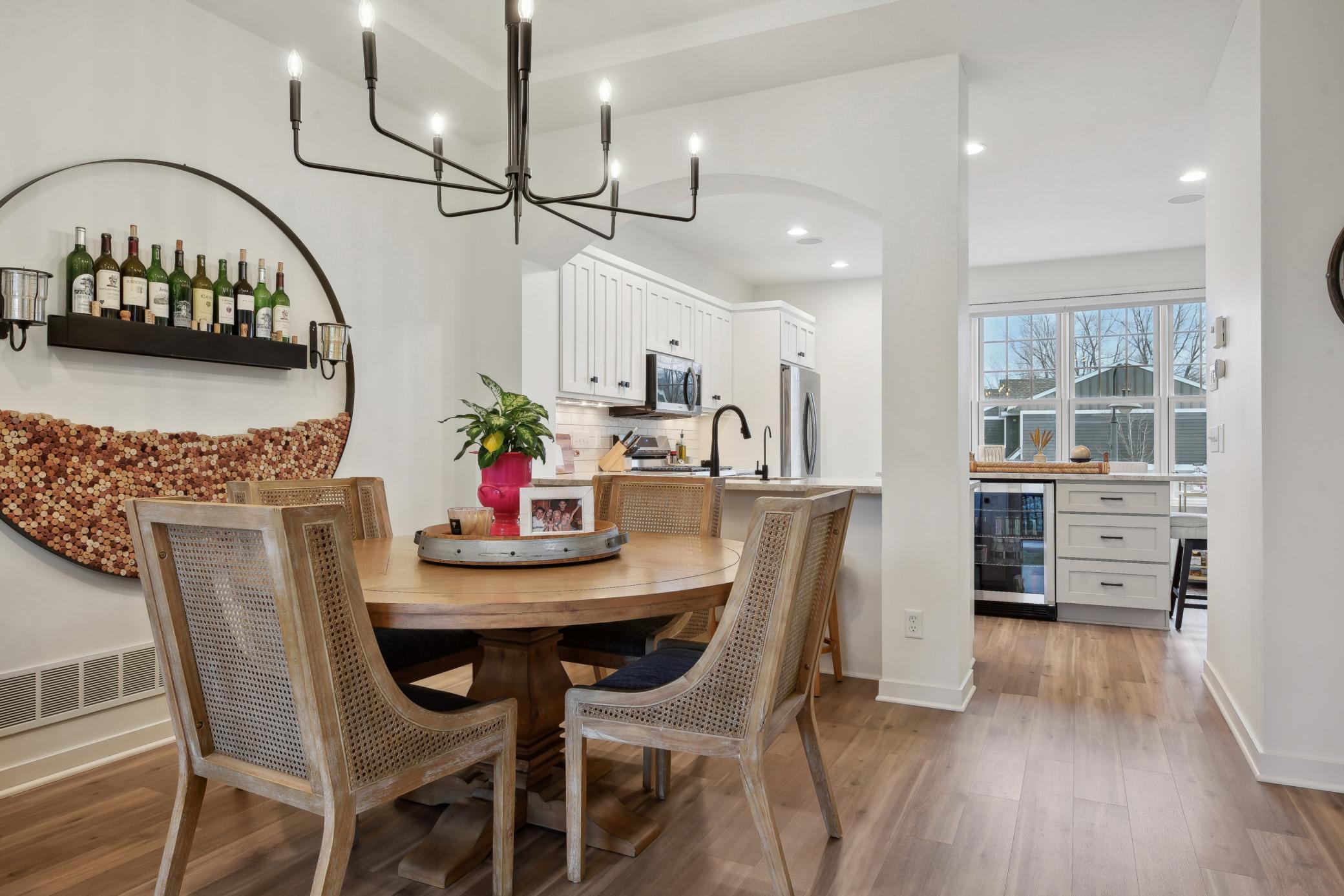 2315 Lost Lake Ct, Mound, MN