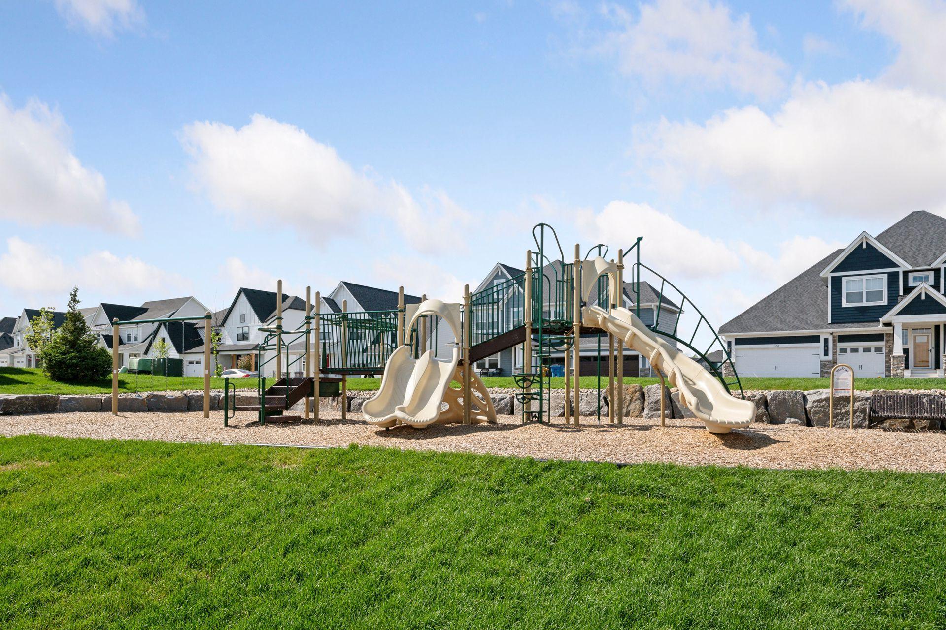 16680 47th Ave N, Plymouth, MN
