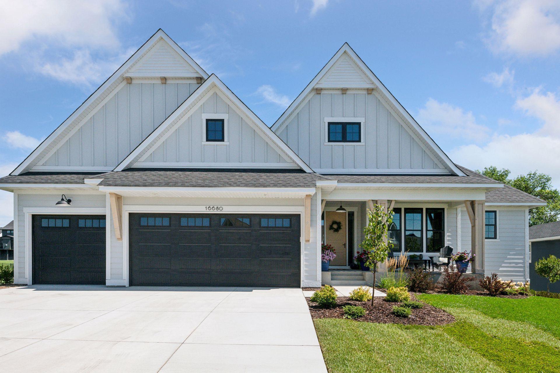 16680 47th Ave N, Plymouth, MN