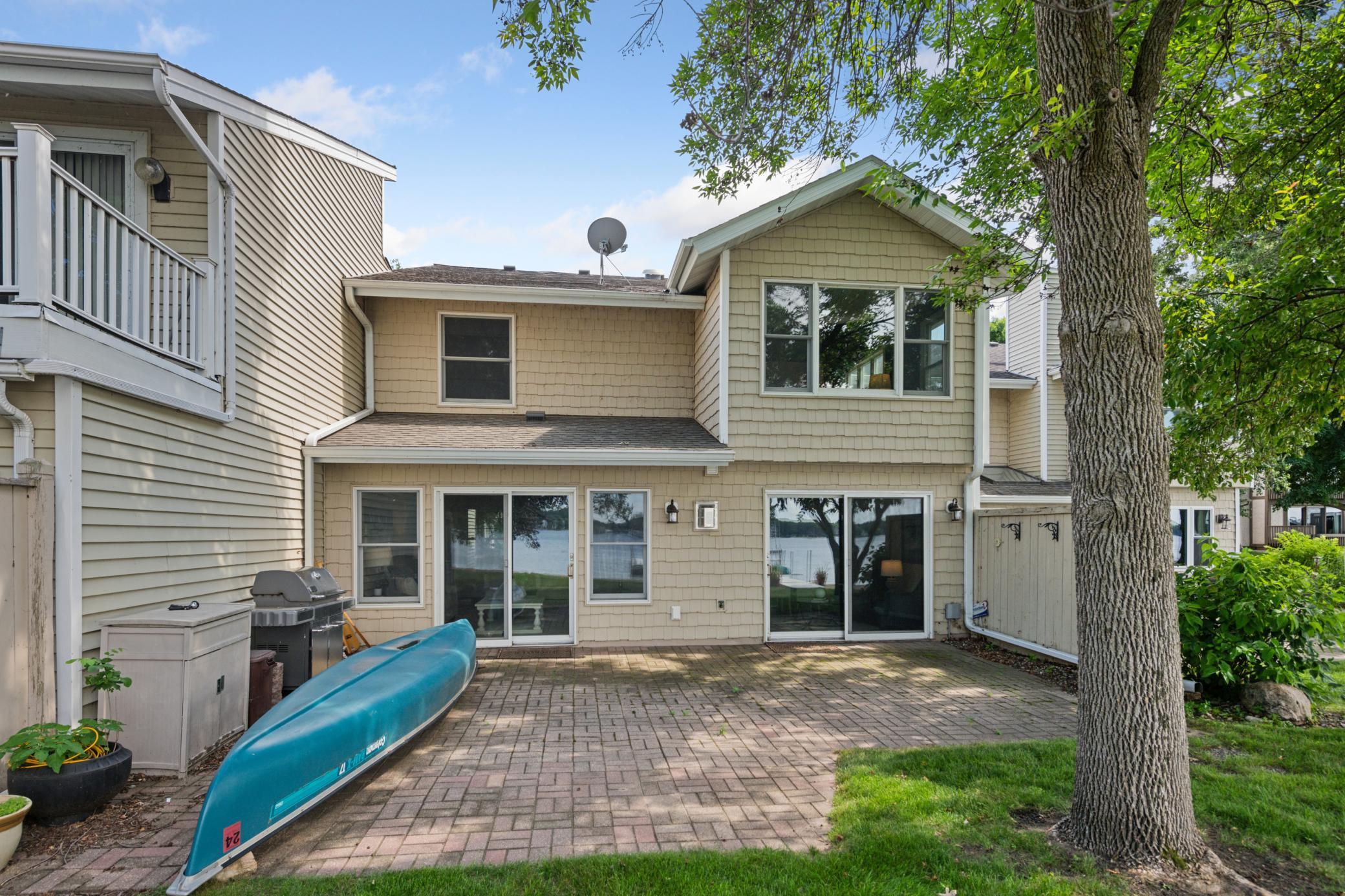 4 1st St, Excelsior, MN