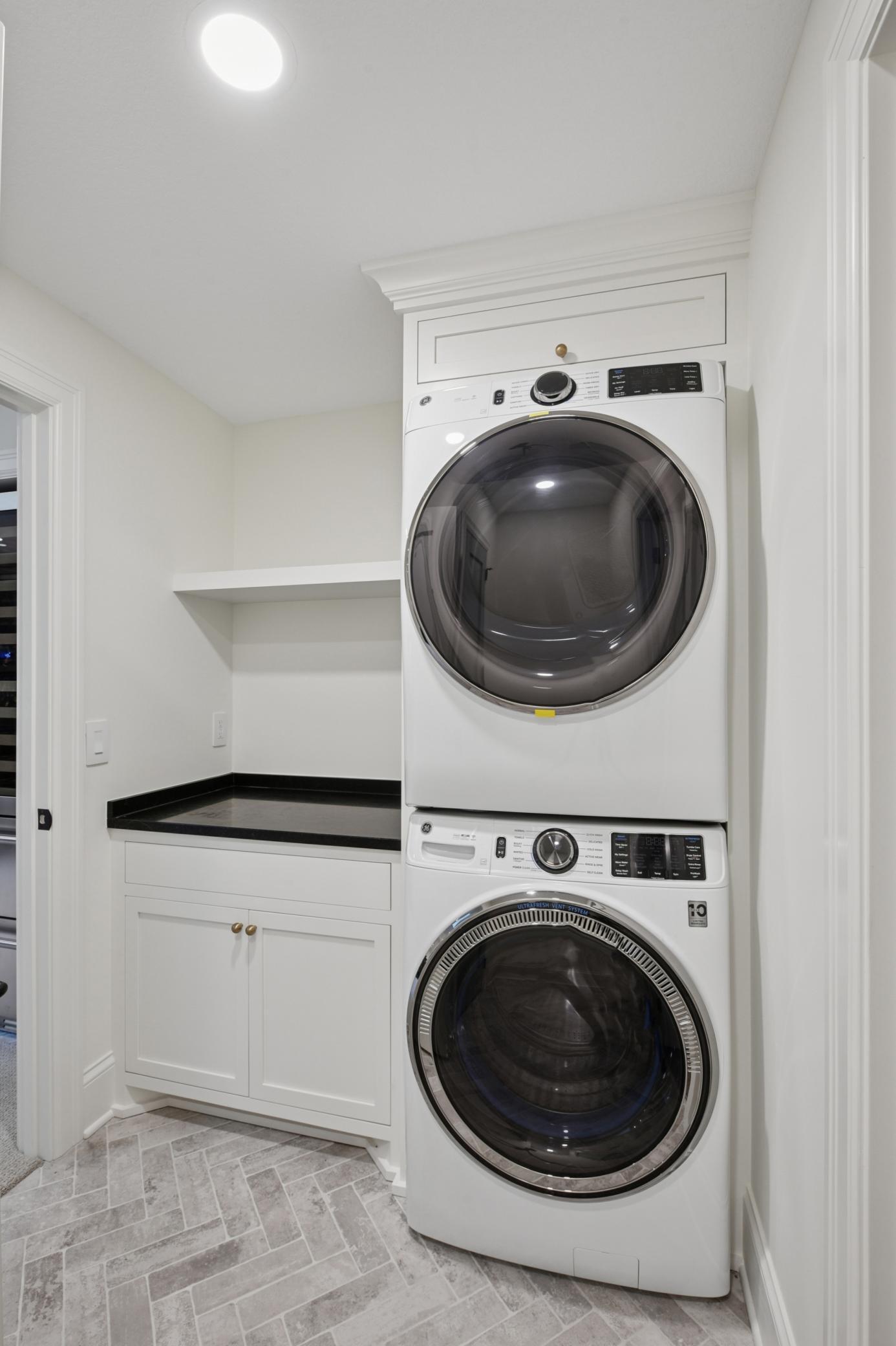 9414 US-12, Independence, MN