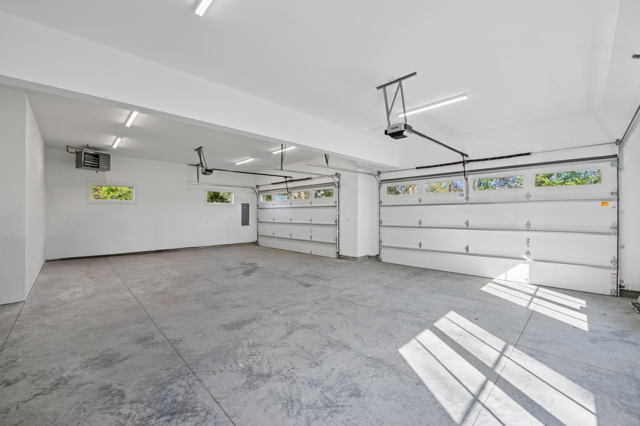 9414 US-12, Independence, MN