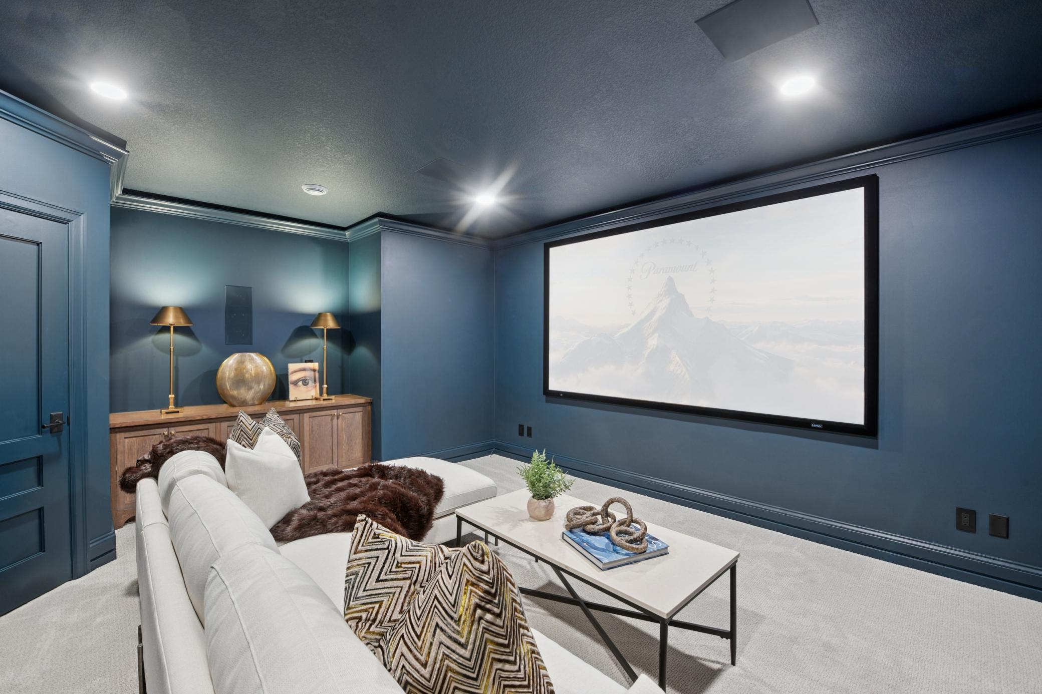 9414 US-12, Independence, MN