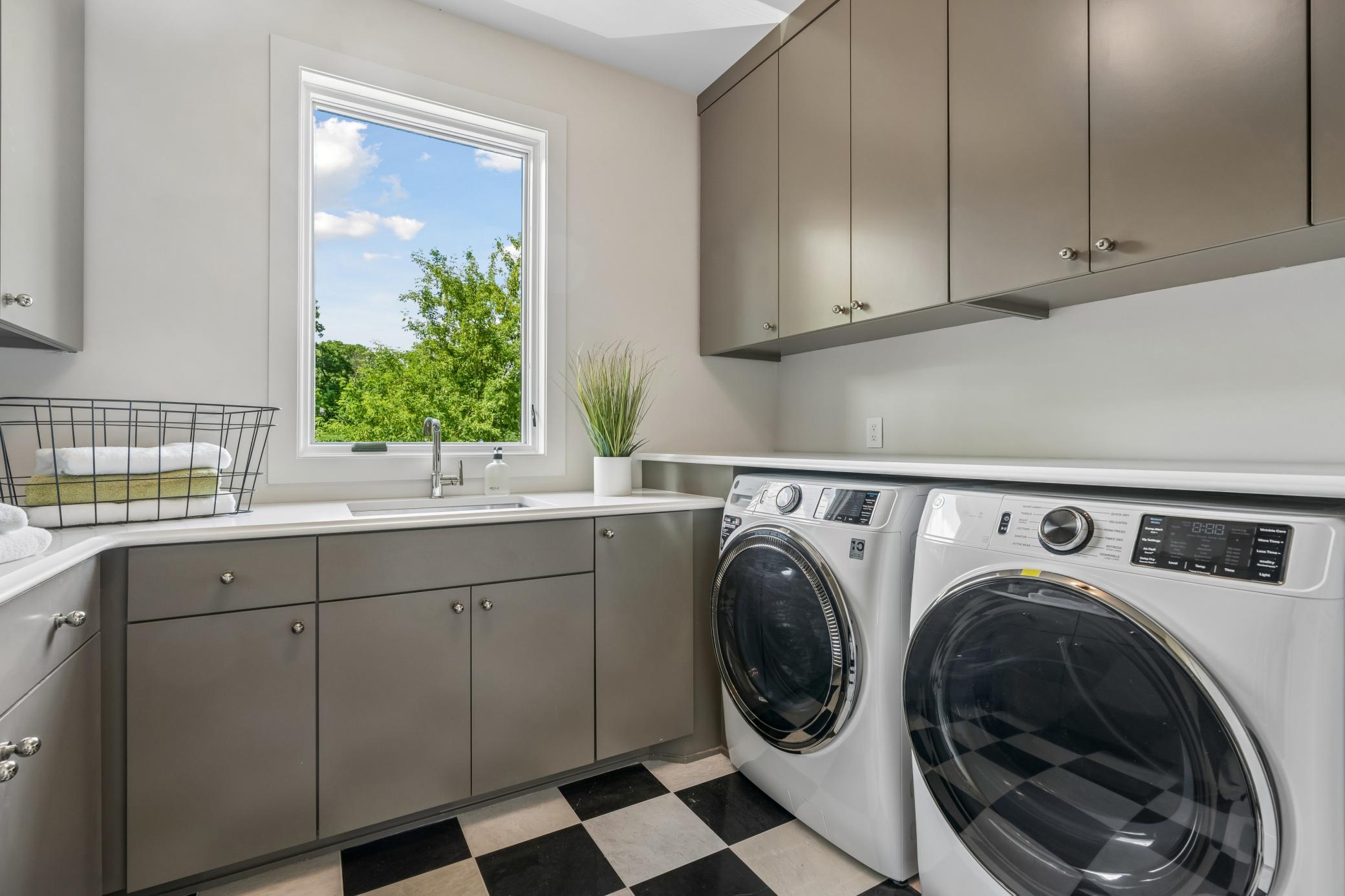 1545 Minnie Ave, Orono, MN