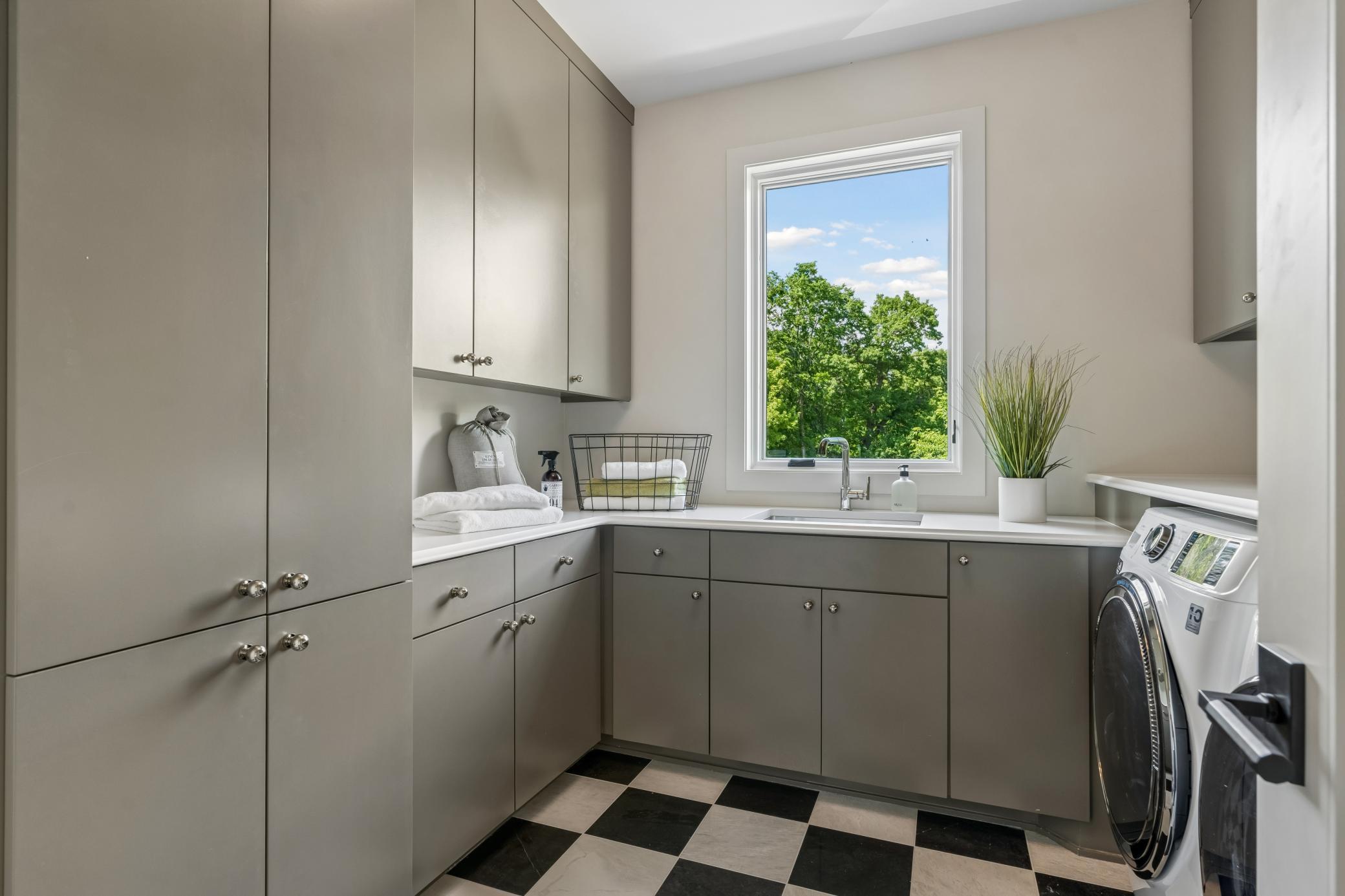 1545 Minnie Ave, Orono, MN