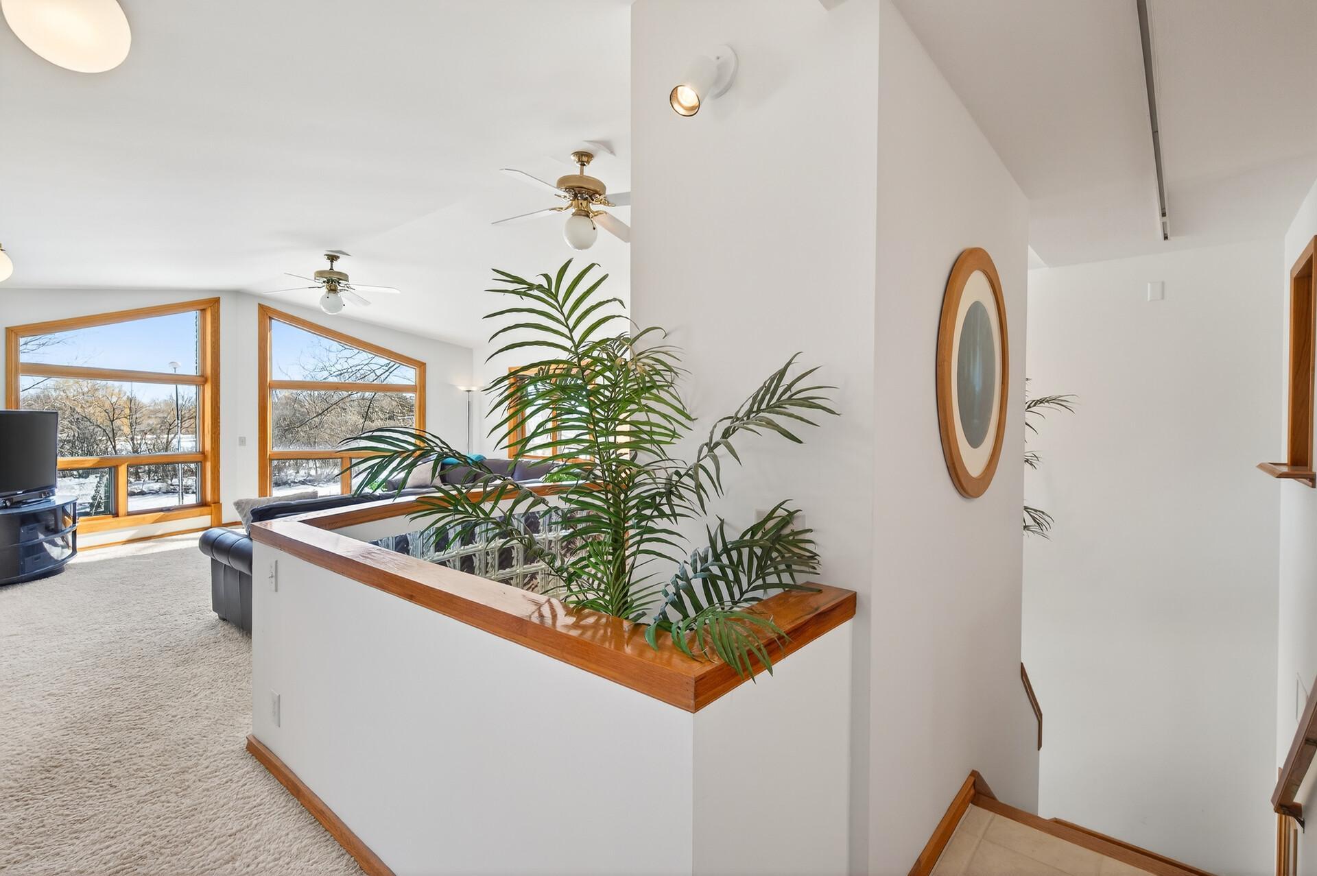 55 Interlachen Drive, Tonka Bay, MN