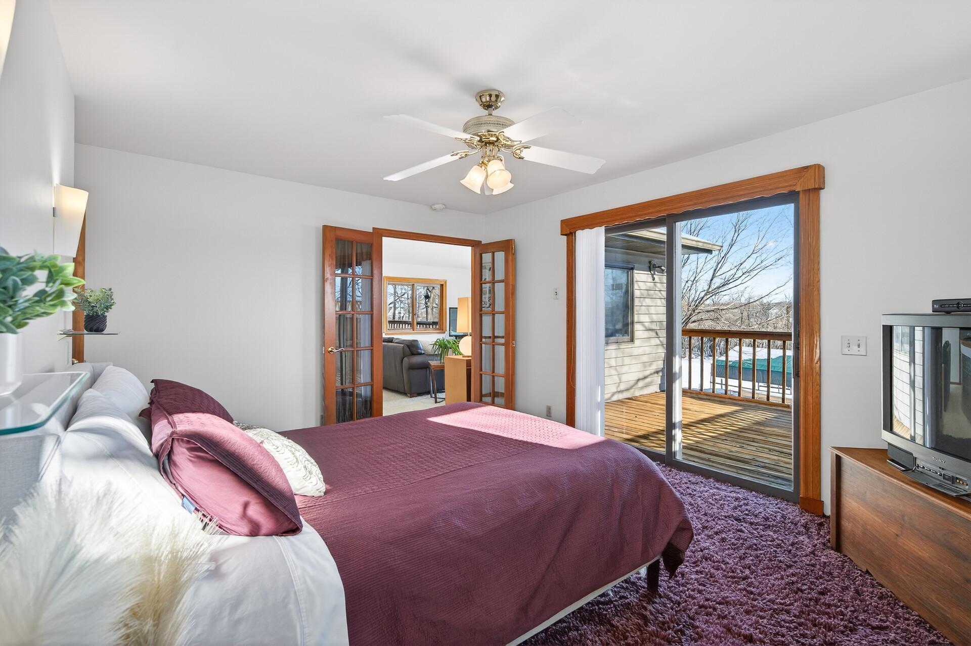55 Interlachen Drive, Tonka Bay, MN