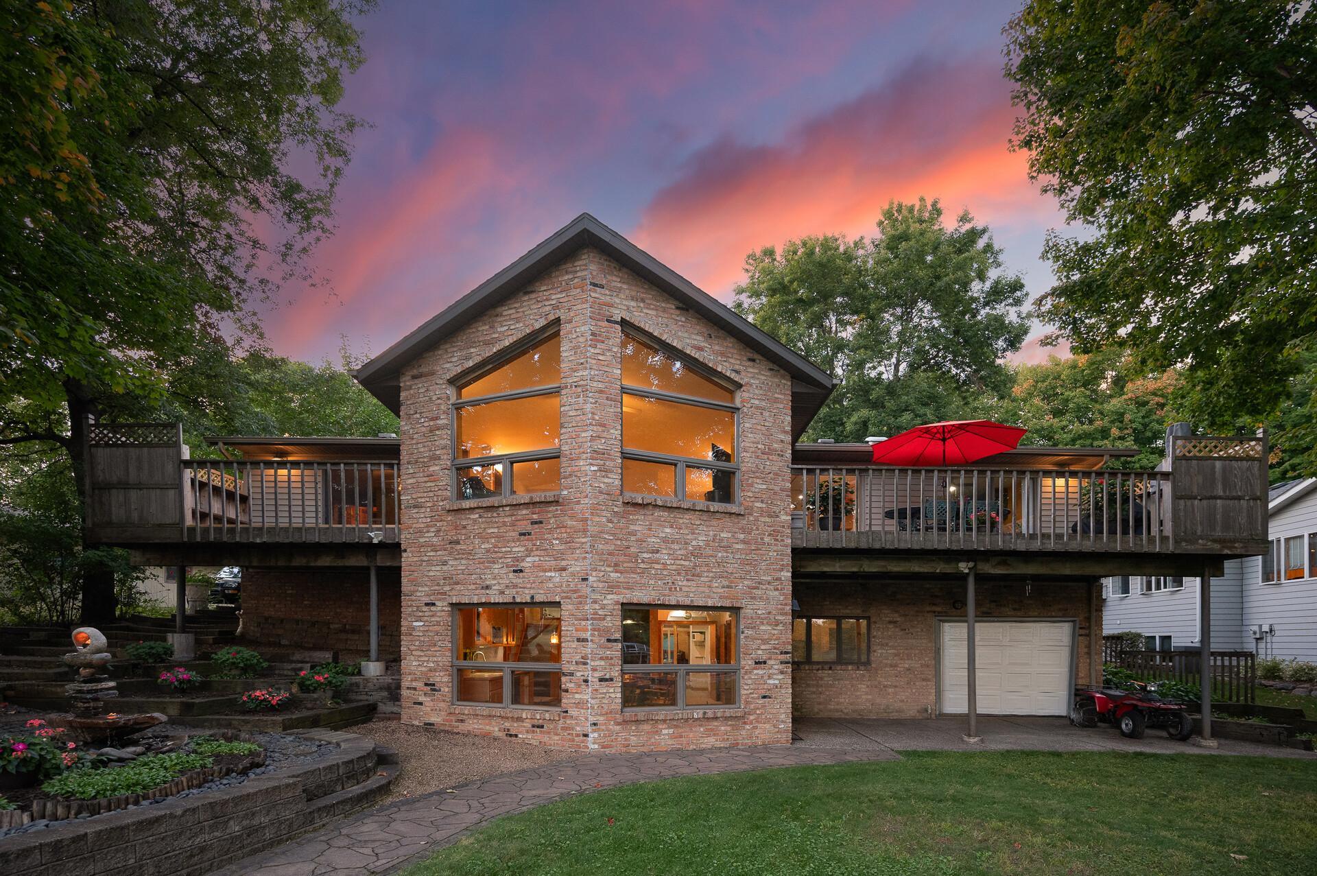 55 Interlachen Drive, Tonka Bay, MN