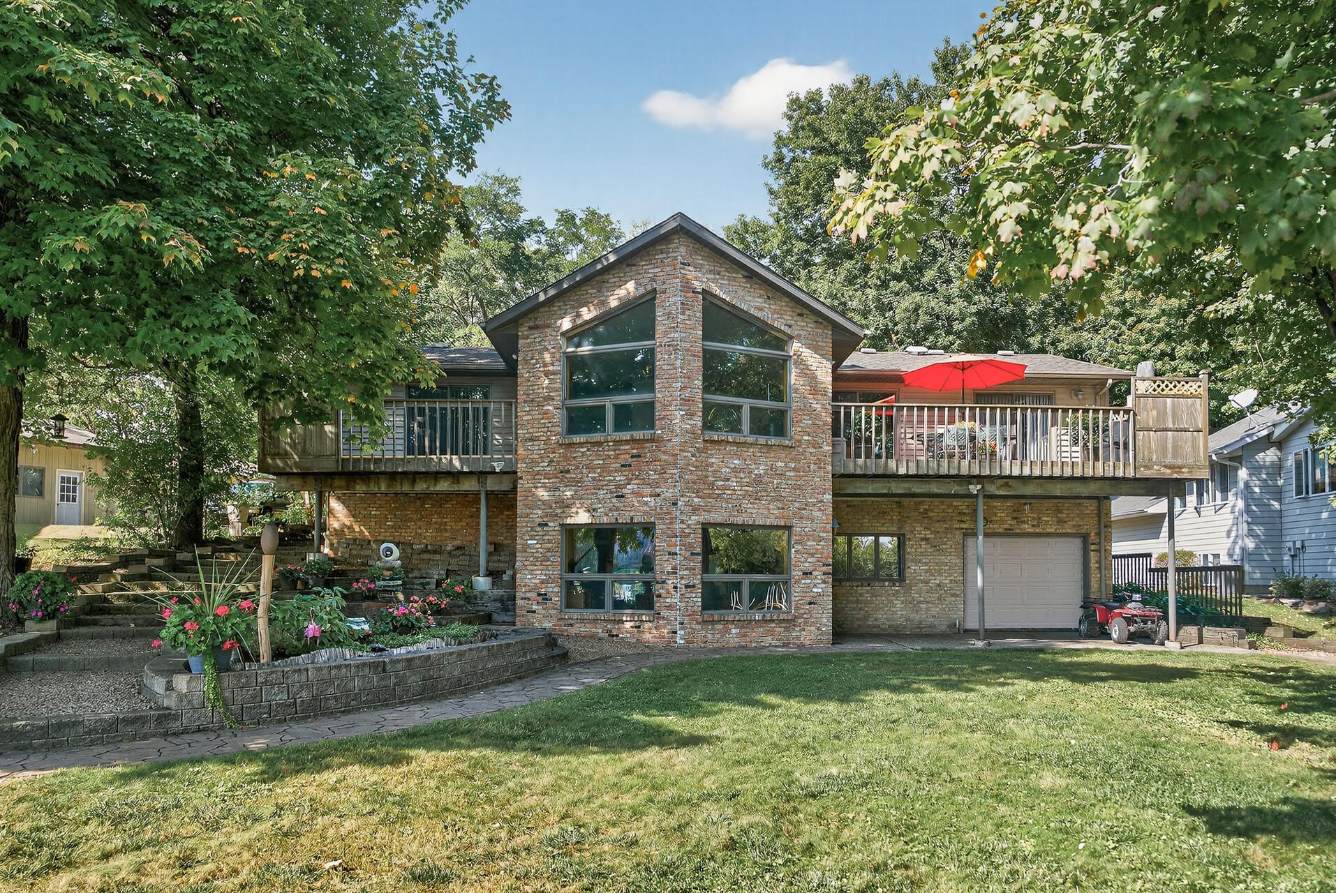 55 Interlachen Drive, Tonka Bay, MN