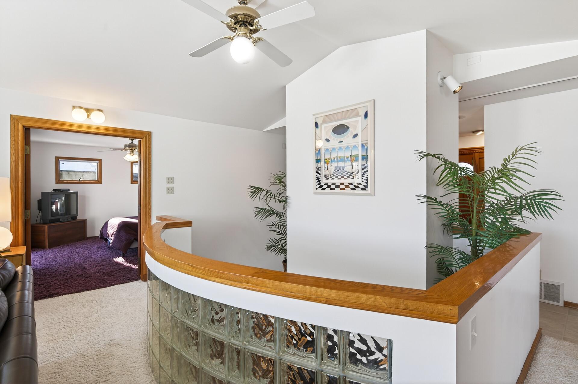 55 Interlachen Drive, Tonka Bay, MN