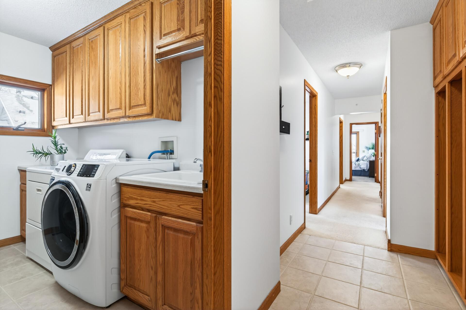 55 Interlachen Drive, Tonka Bay, MN
