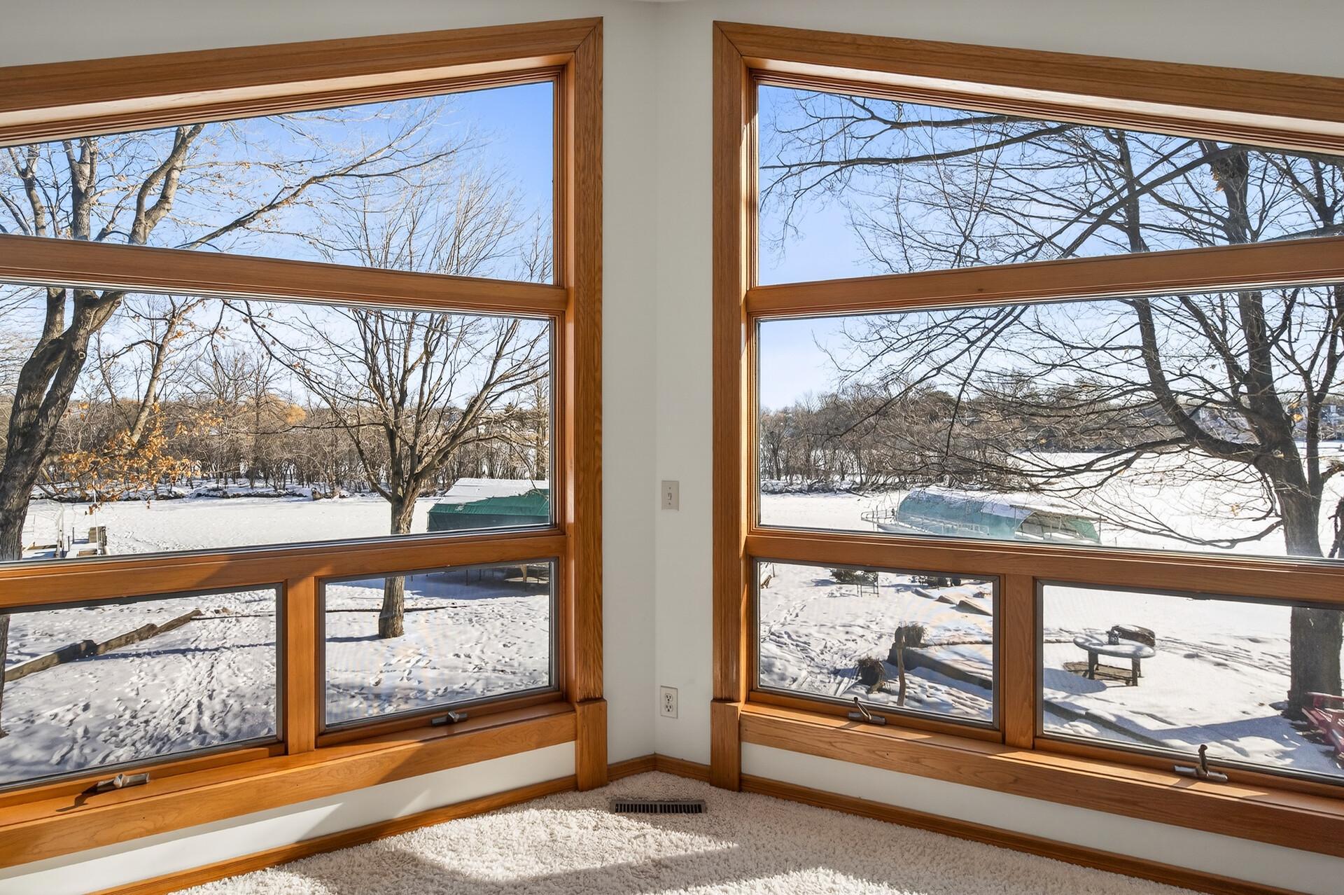 55 Interlachen Drive, Tonka Bay, MN