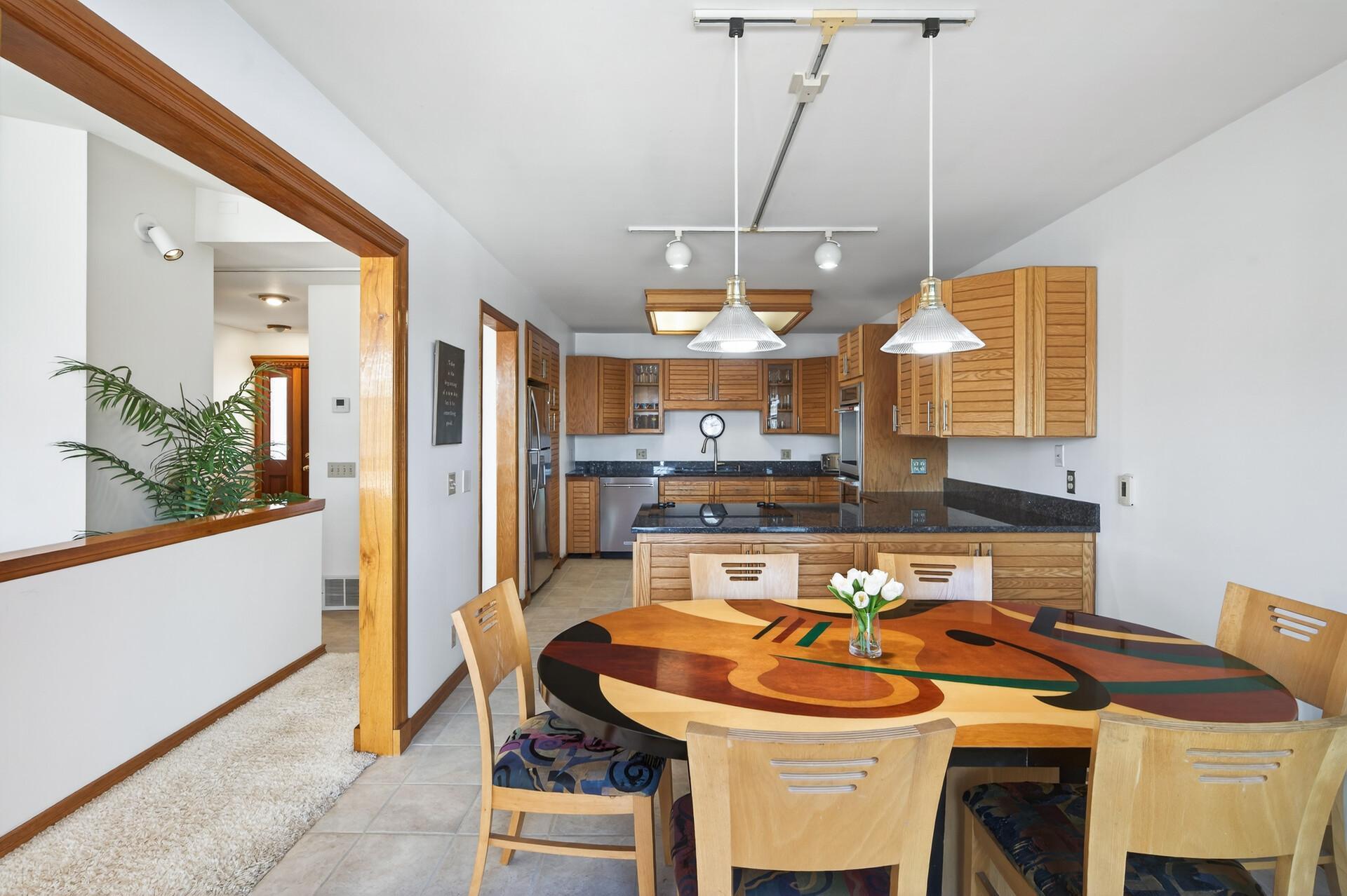 55 Interlachen Drive, Tonka Bay, MN