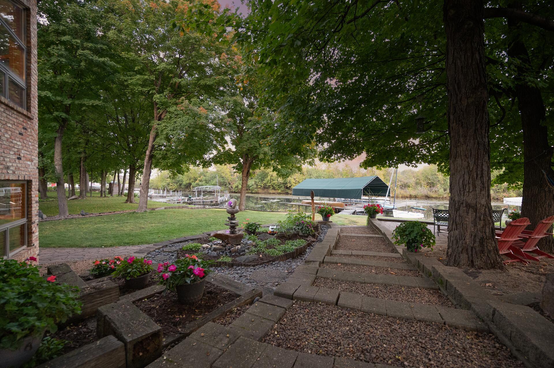 55 Interlachen Drive, Tonka Bay, MN