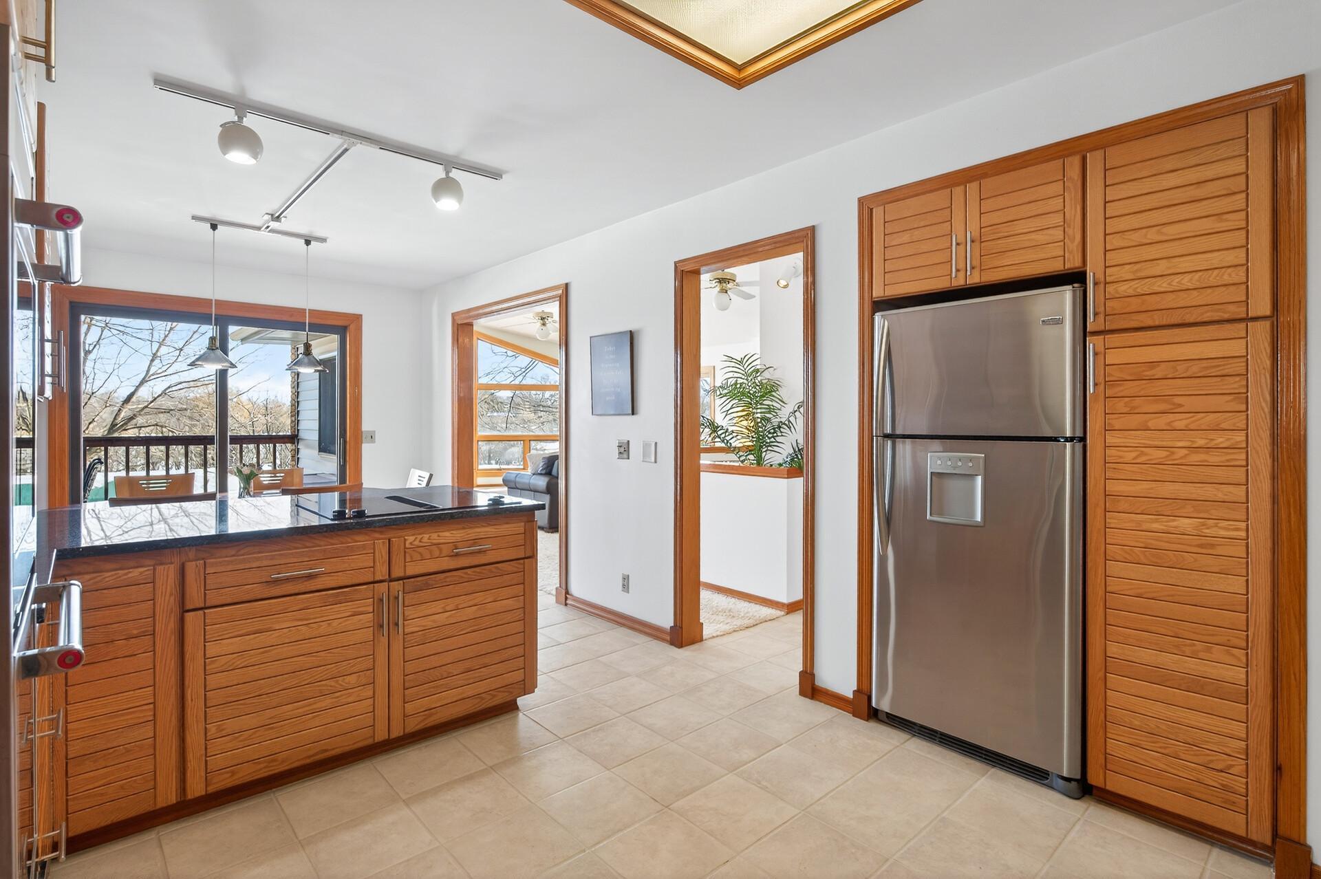 55 Interlachen Drive, Tonka Bay, MN