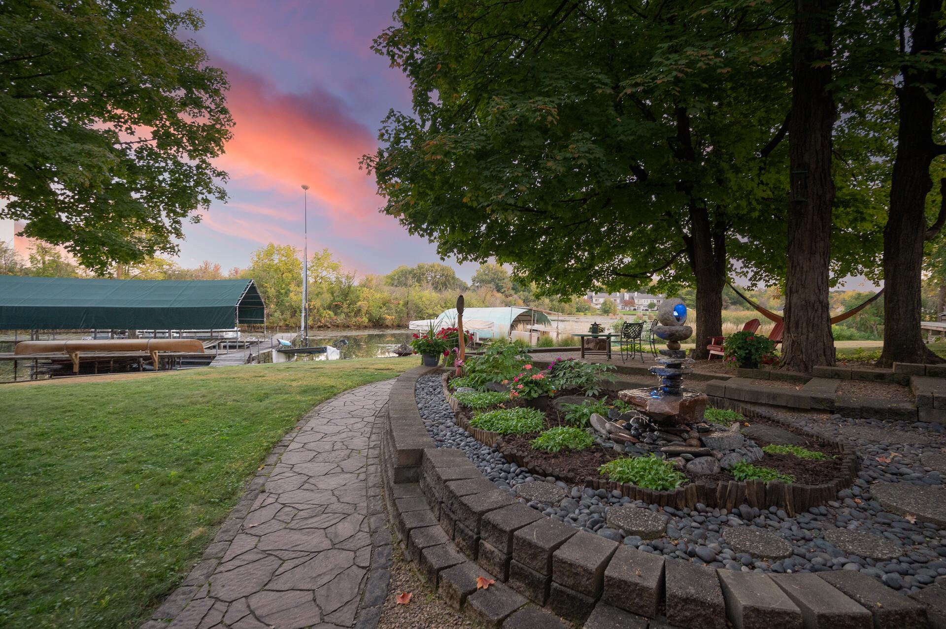 55 Interlachen Drive, Tonka Bay, MN