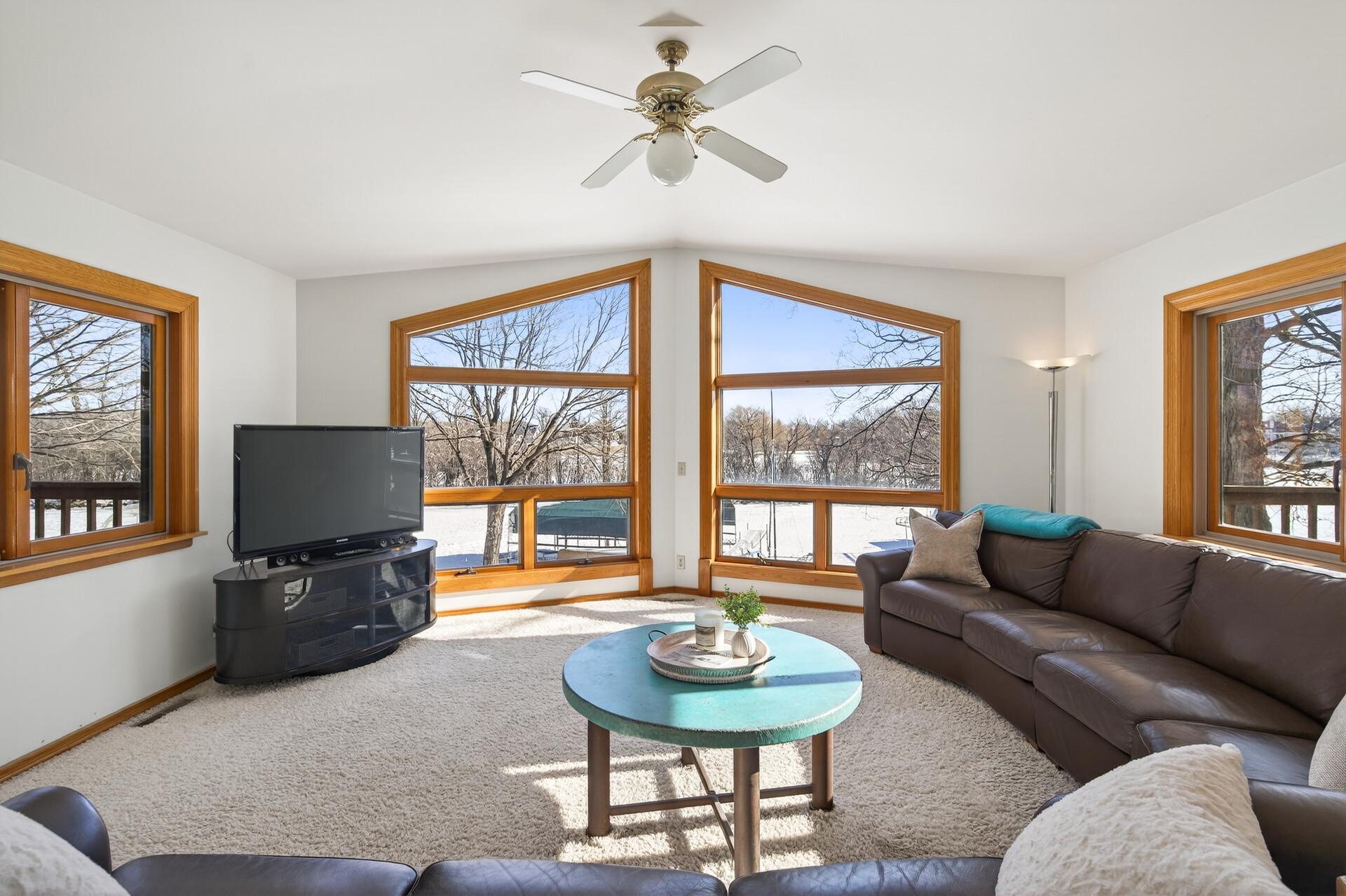 55 Interlachen Drive, Tonka Bay, MN