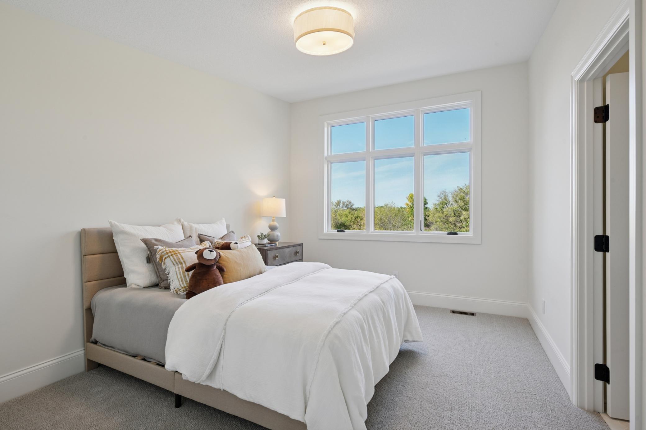 9414 Us-12, Independence, MN