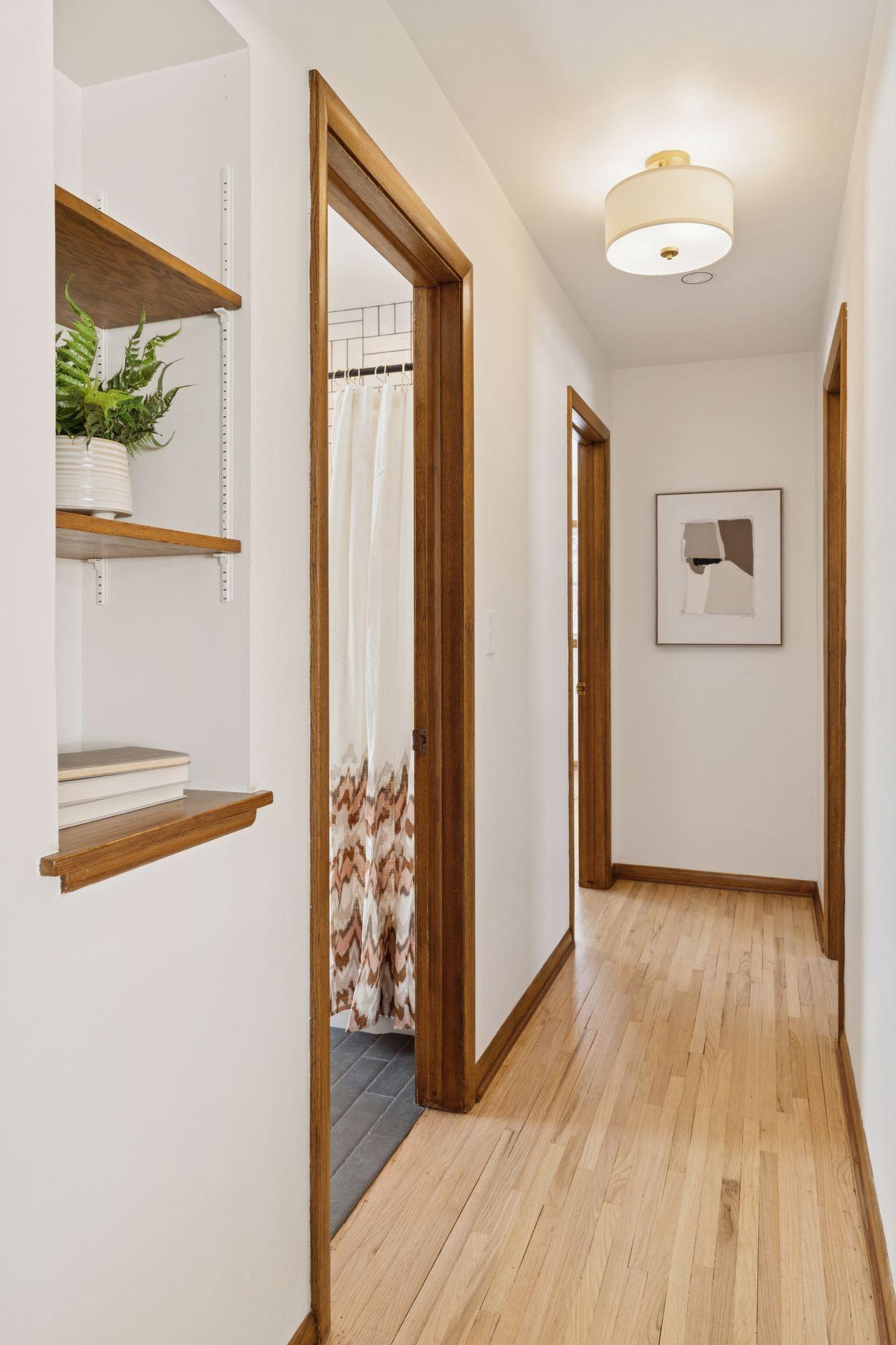 13413 Arthur Street W, Minnetonka, MN