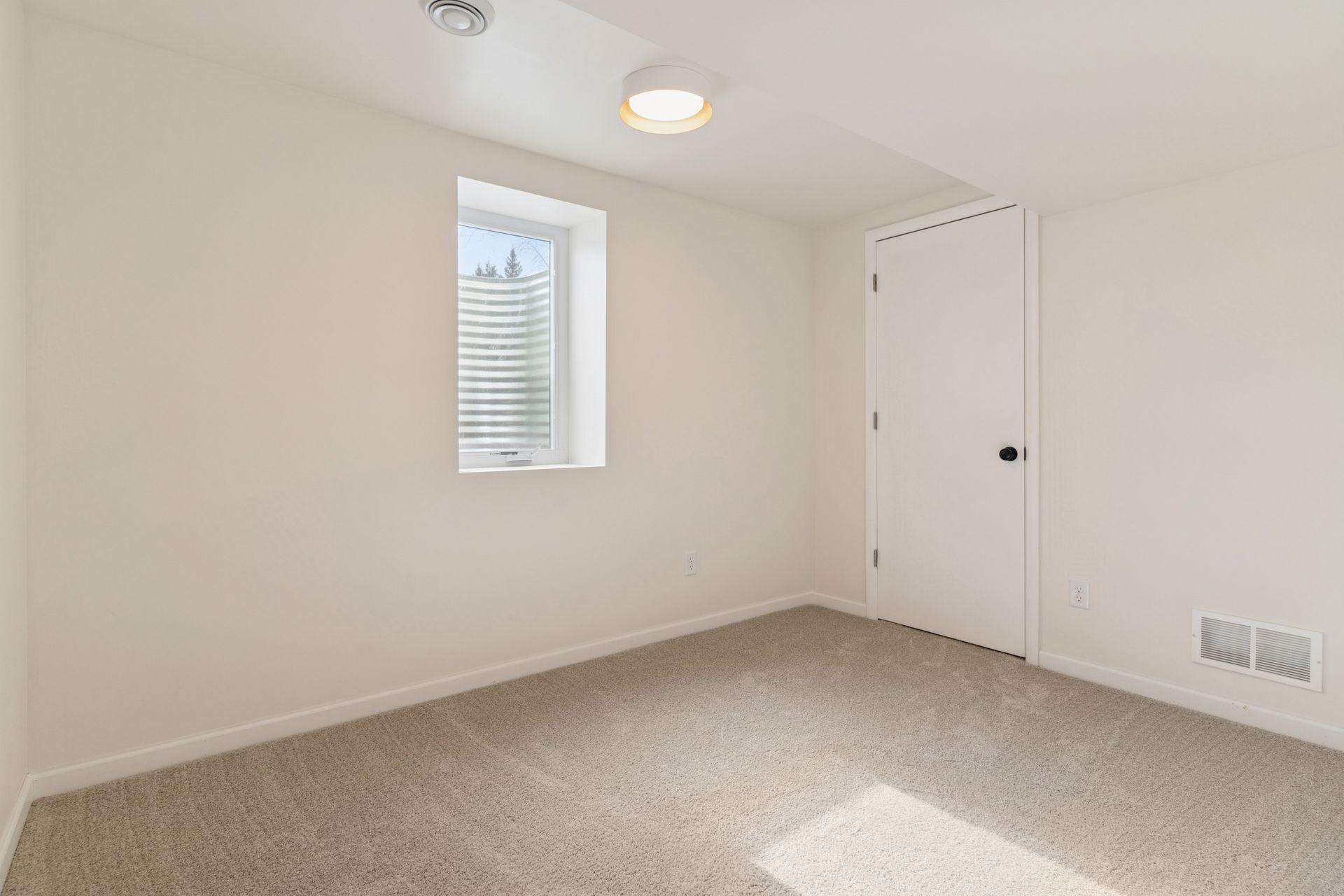13413 Arthur Street W, Minnetonka, MN