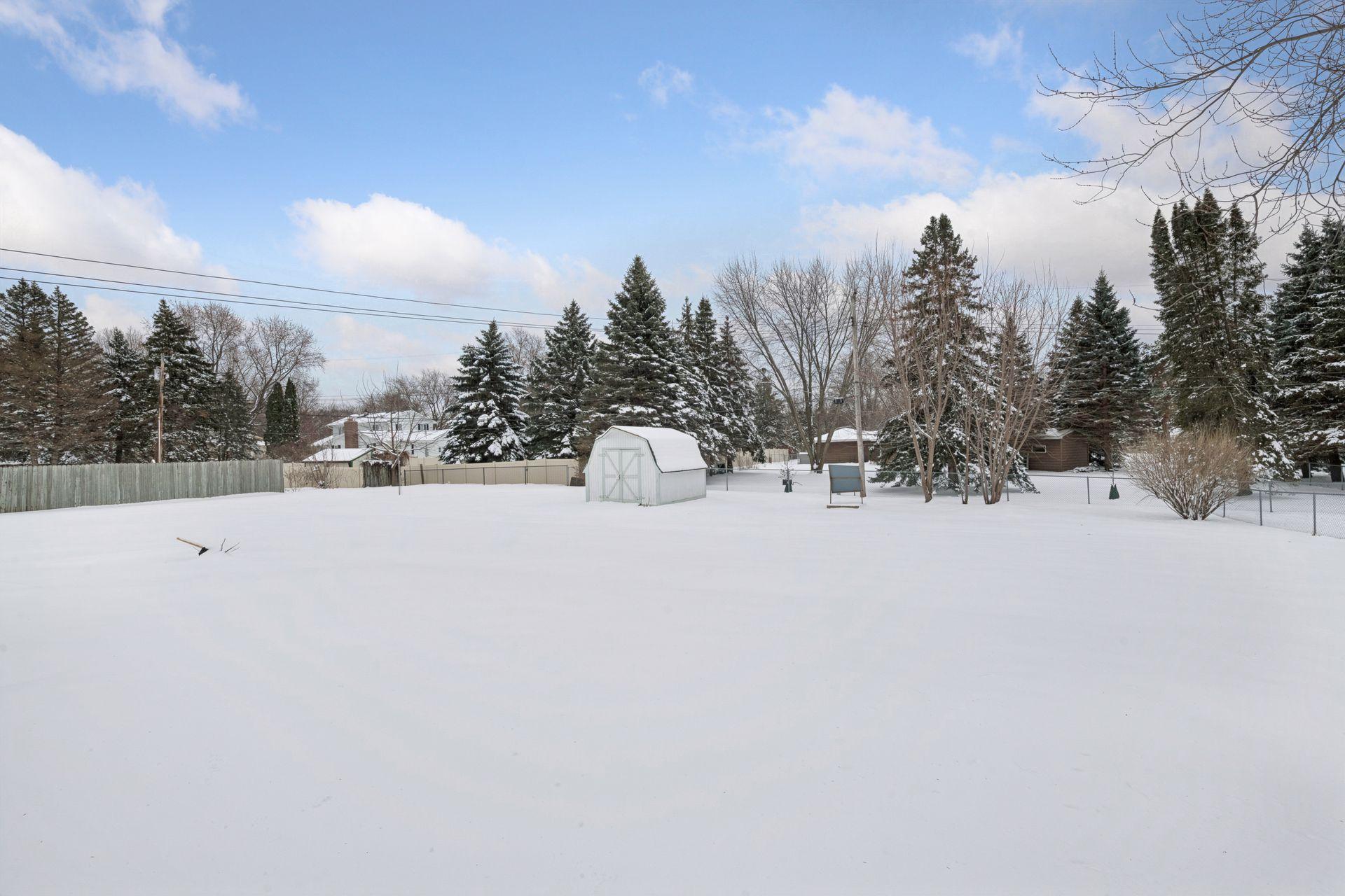 13413 Arthur Street W, Minnetonka, MN
