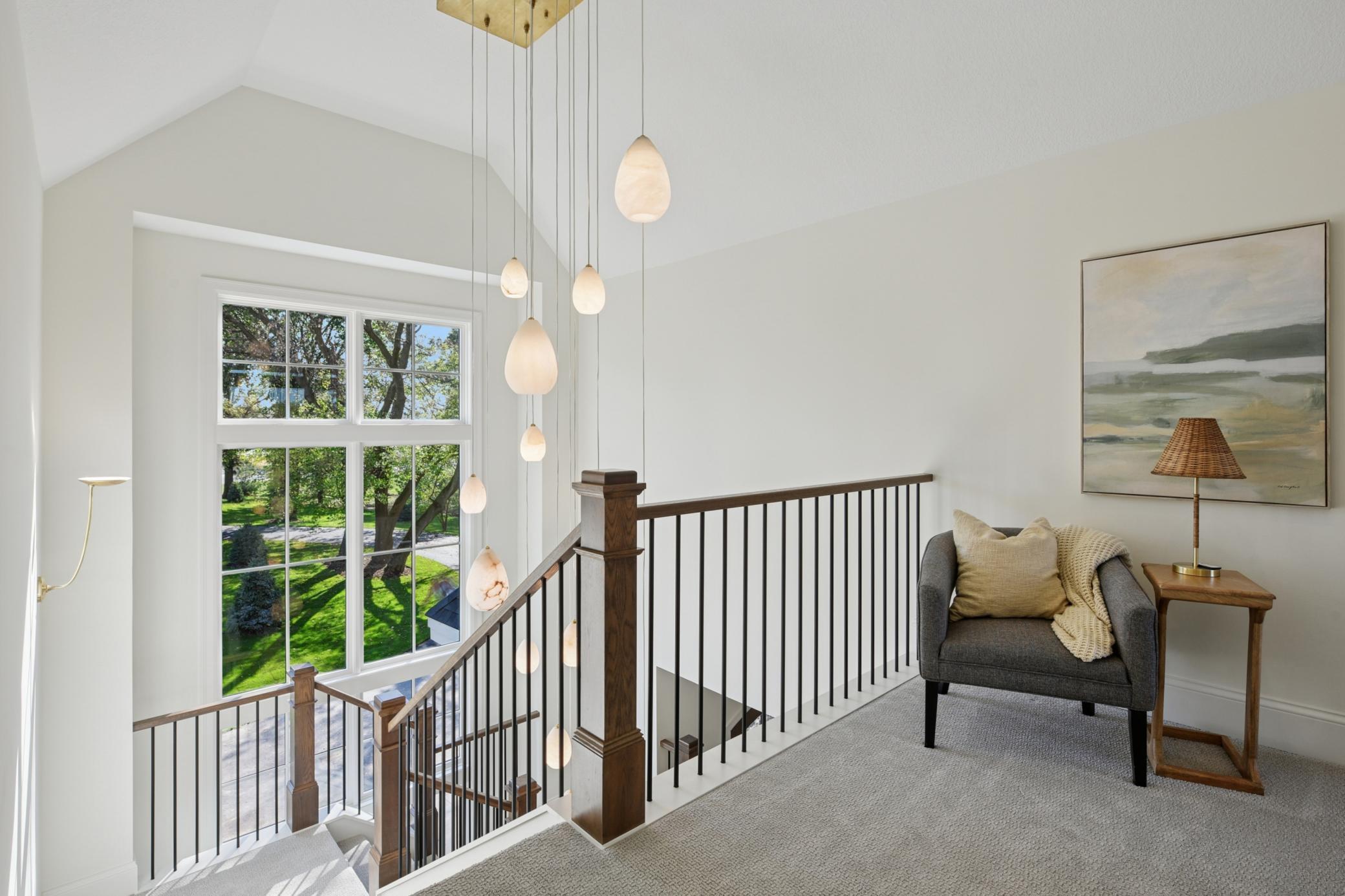 9414 Us-12, Independence, MN