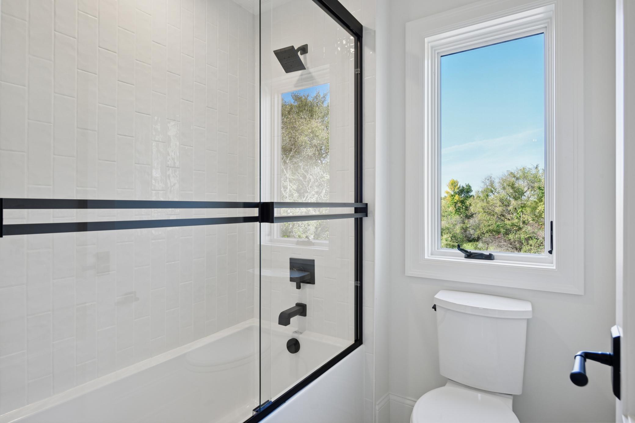 9414 Us-12, Independence, MN