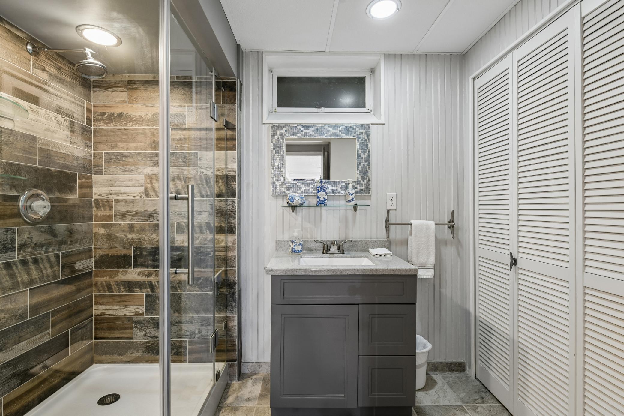 3001 Island View Drive, Mound, MN