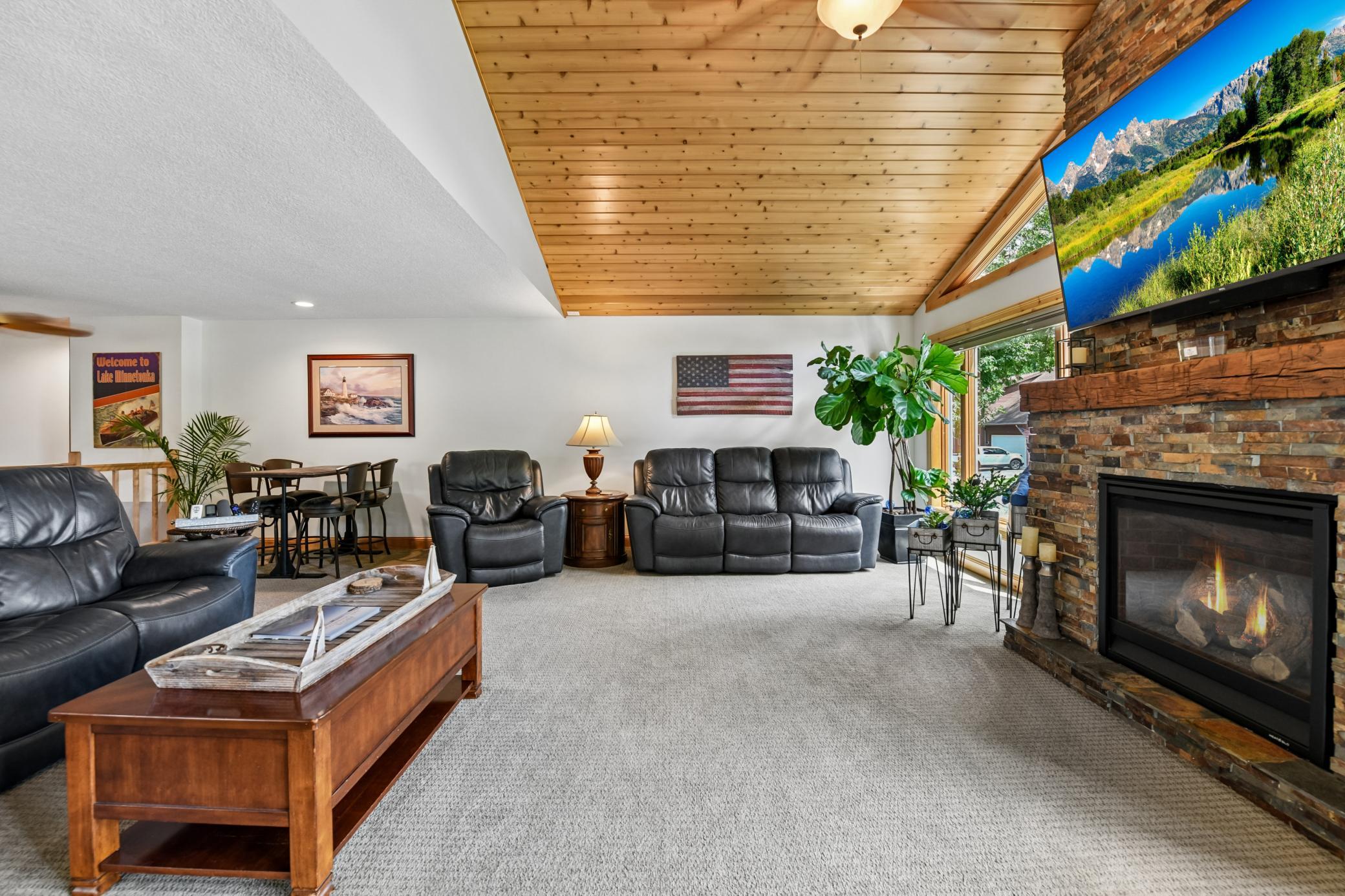 3001 Island View Drive, Mound, MN