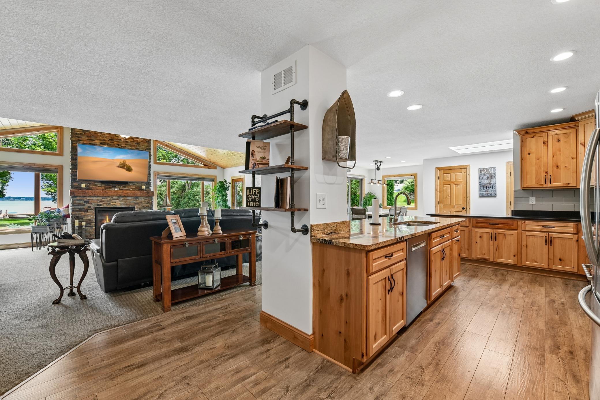 3001 Island View Drive, Mound, MN