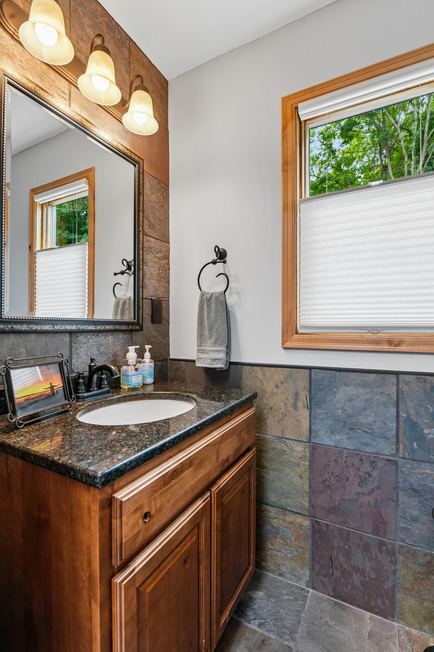 3001 Island View Drive, Mound, MN