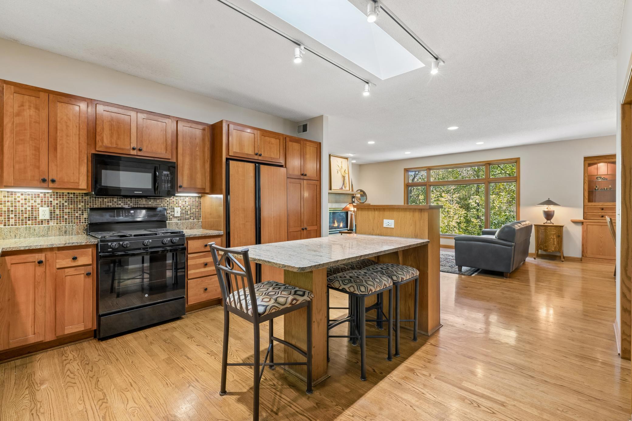 18420 Old Excelsior Blvd, Minnetonka, MN