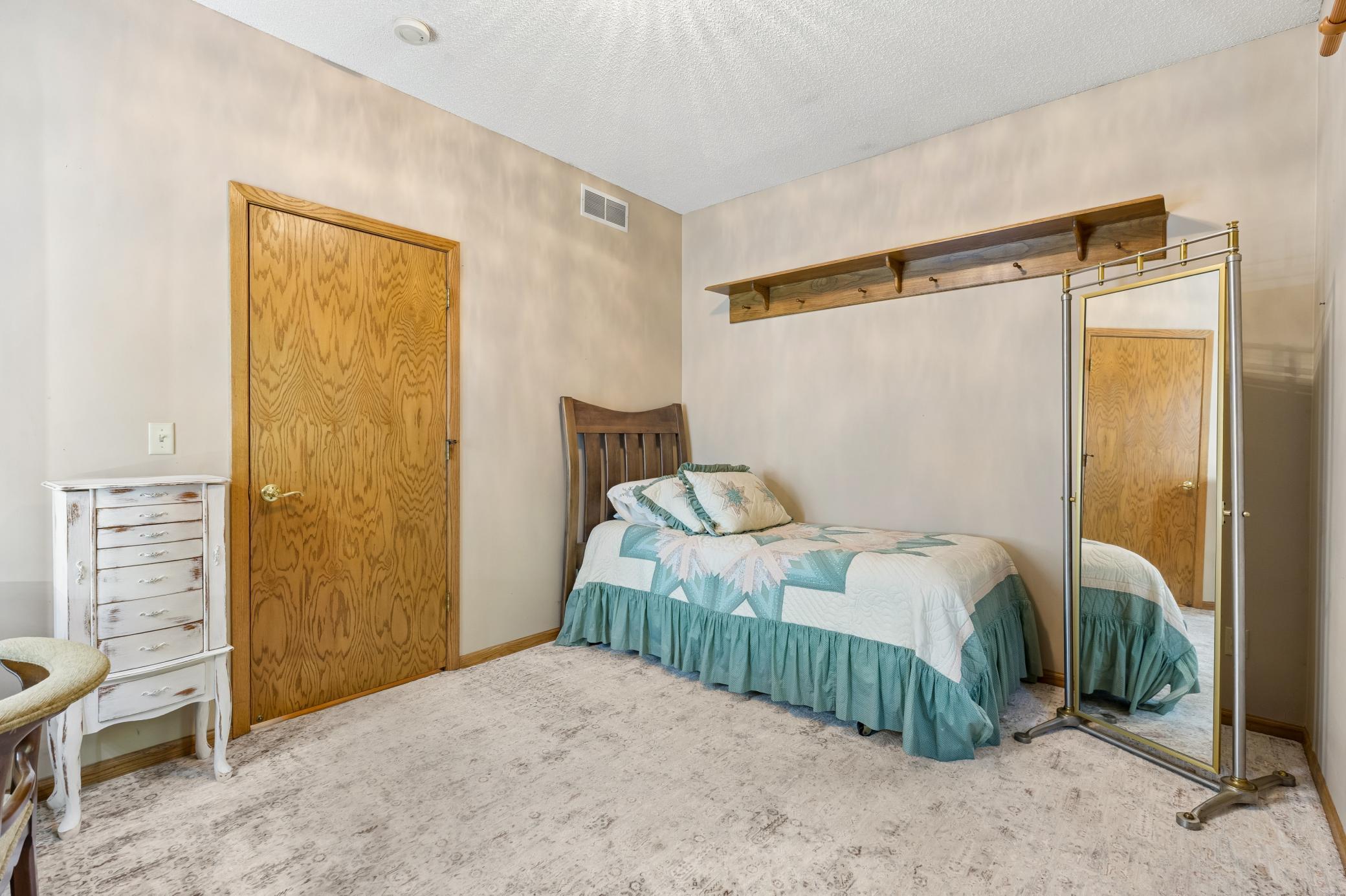 18420 Old Excelsior Blvd, Minnetonka, MN
