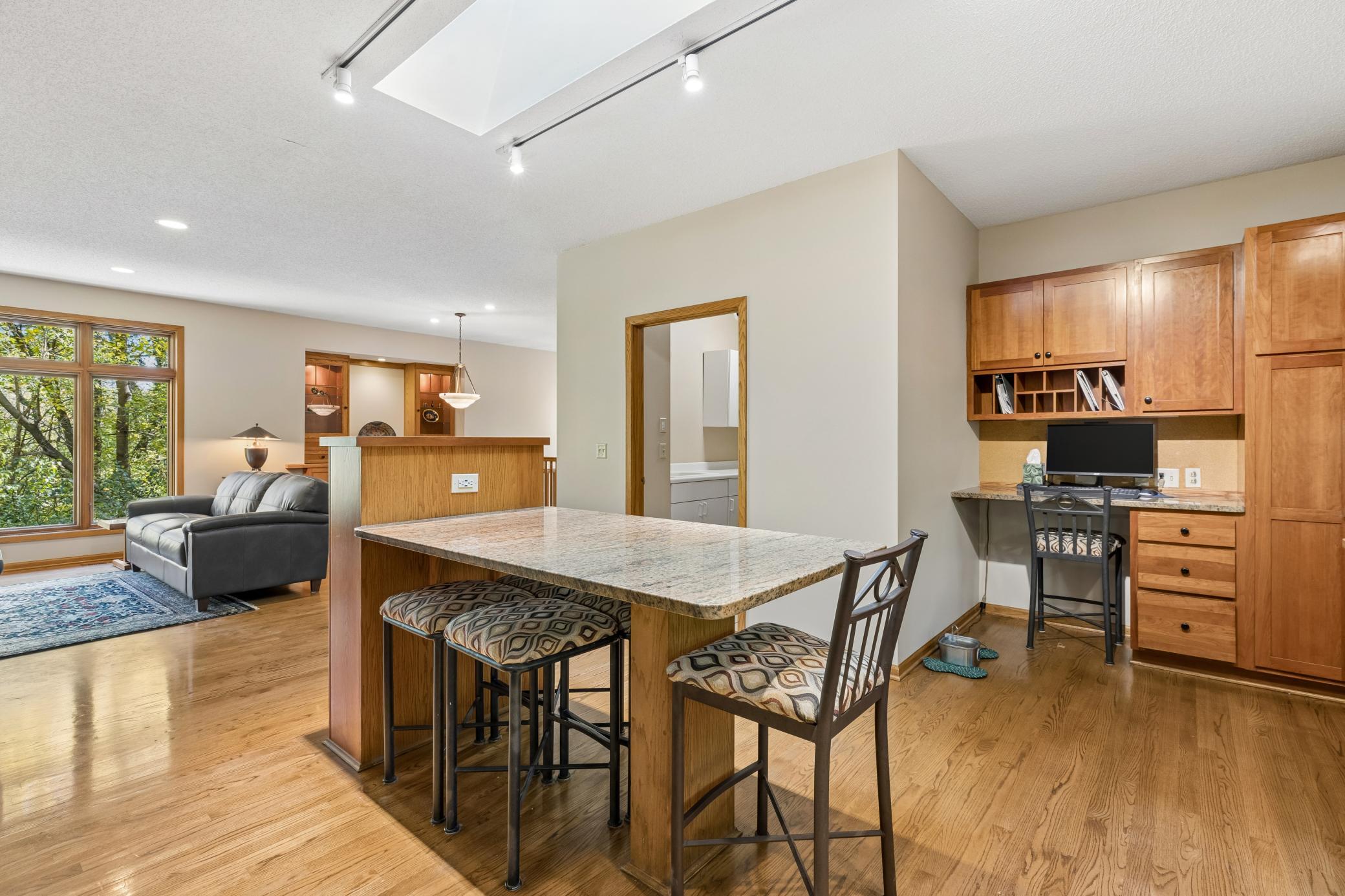 18420 Old Excelsior Blvd, Minnetonka, MN
