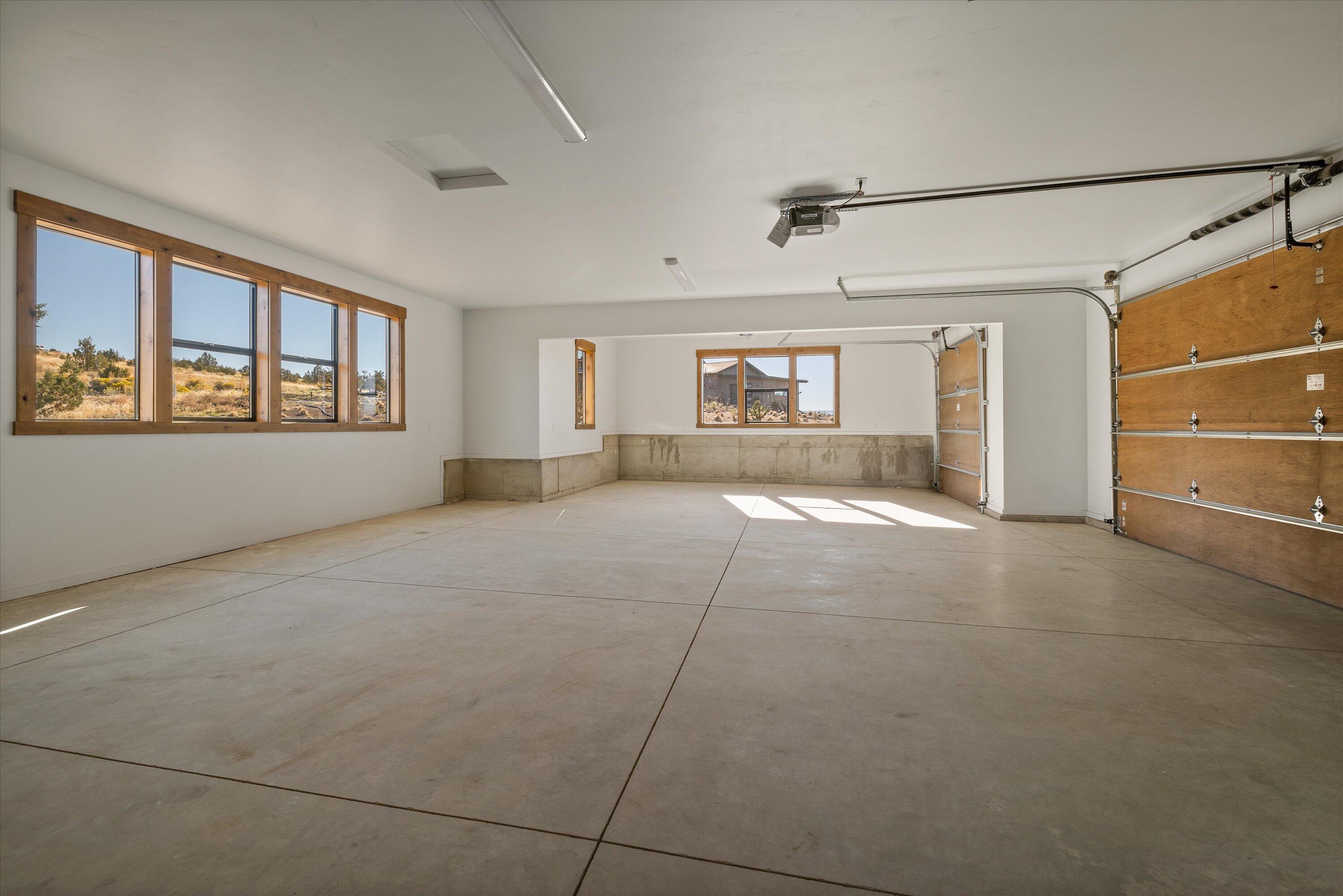 16543 SW Pinnacle Court, 697