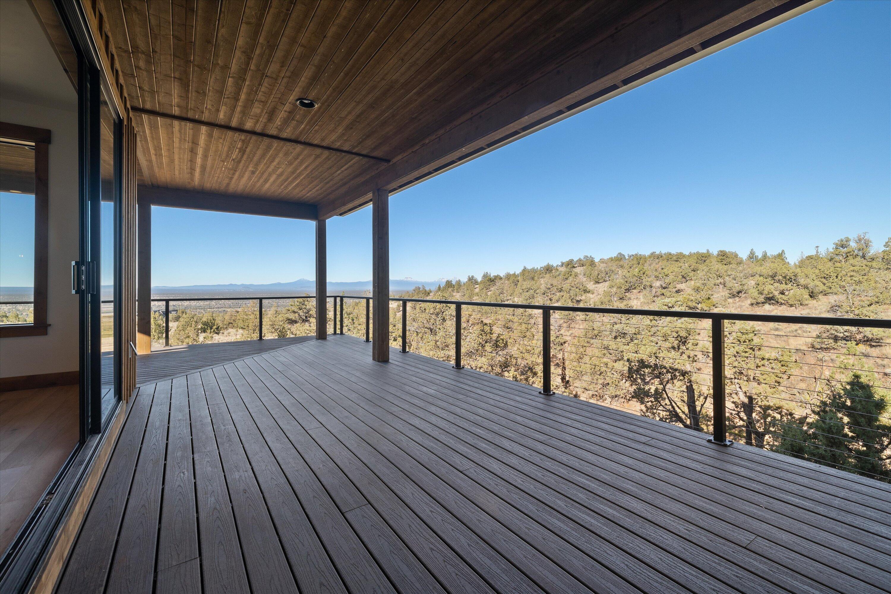 16543 SW Pinnacle Court, 697