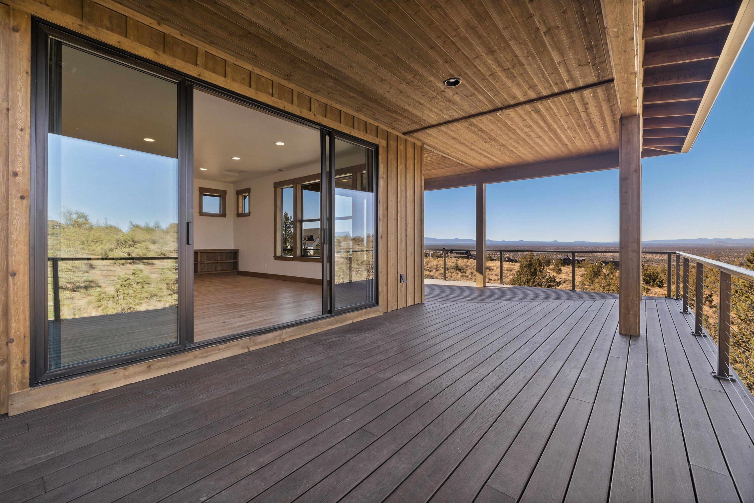 16543 SW Pinnacle Court, 697