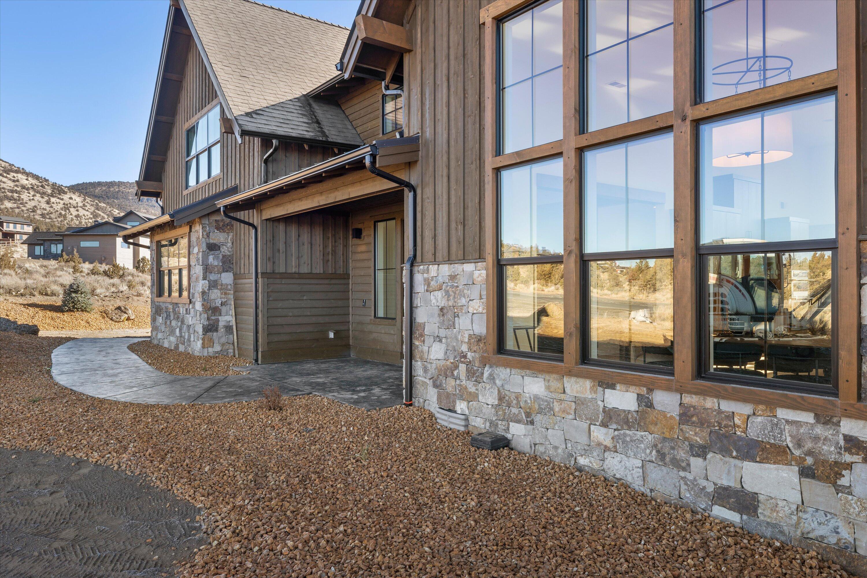 16612 SW Pinnacle Court