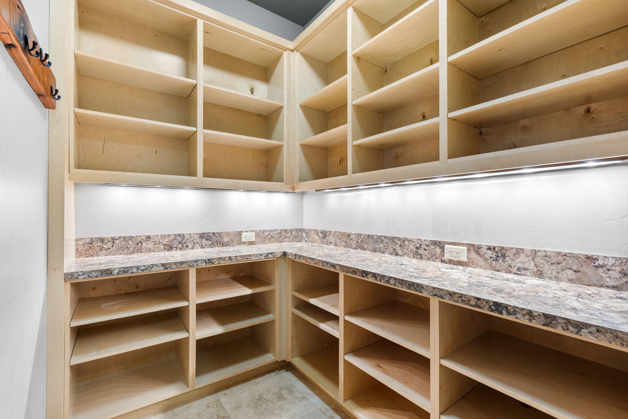 16320 SW Vaqueros Way