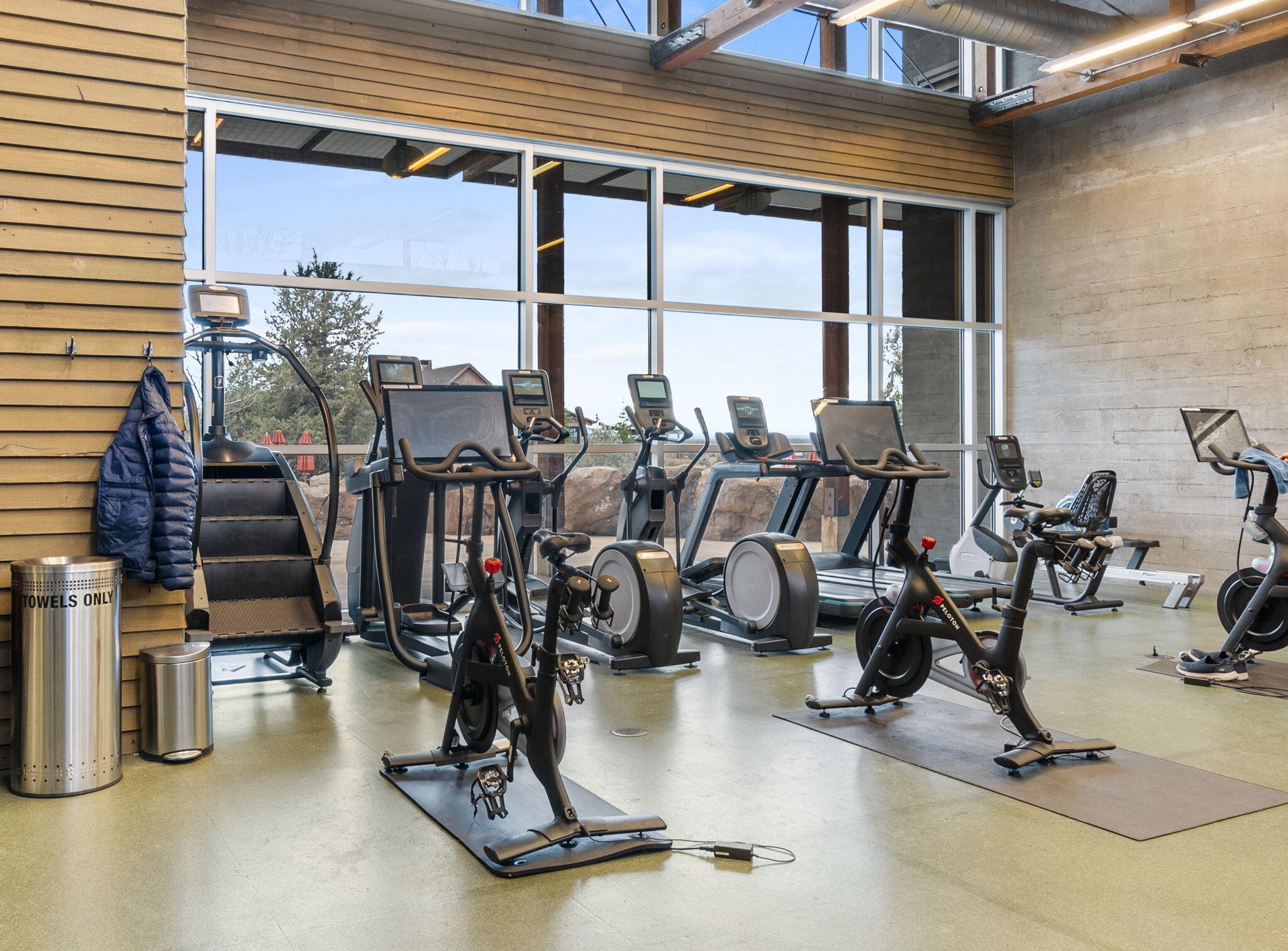 16320 SW Vaqueros Way