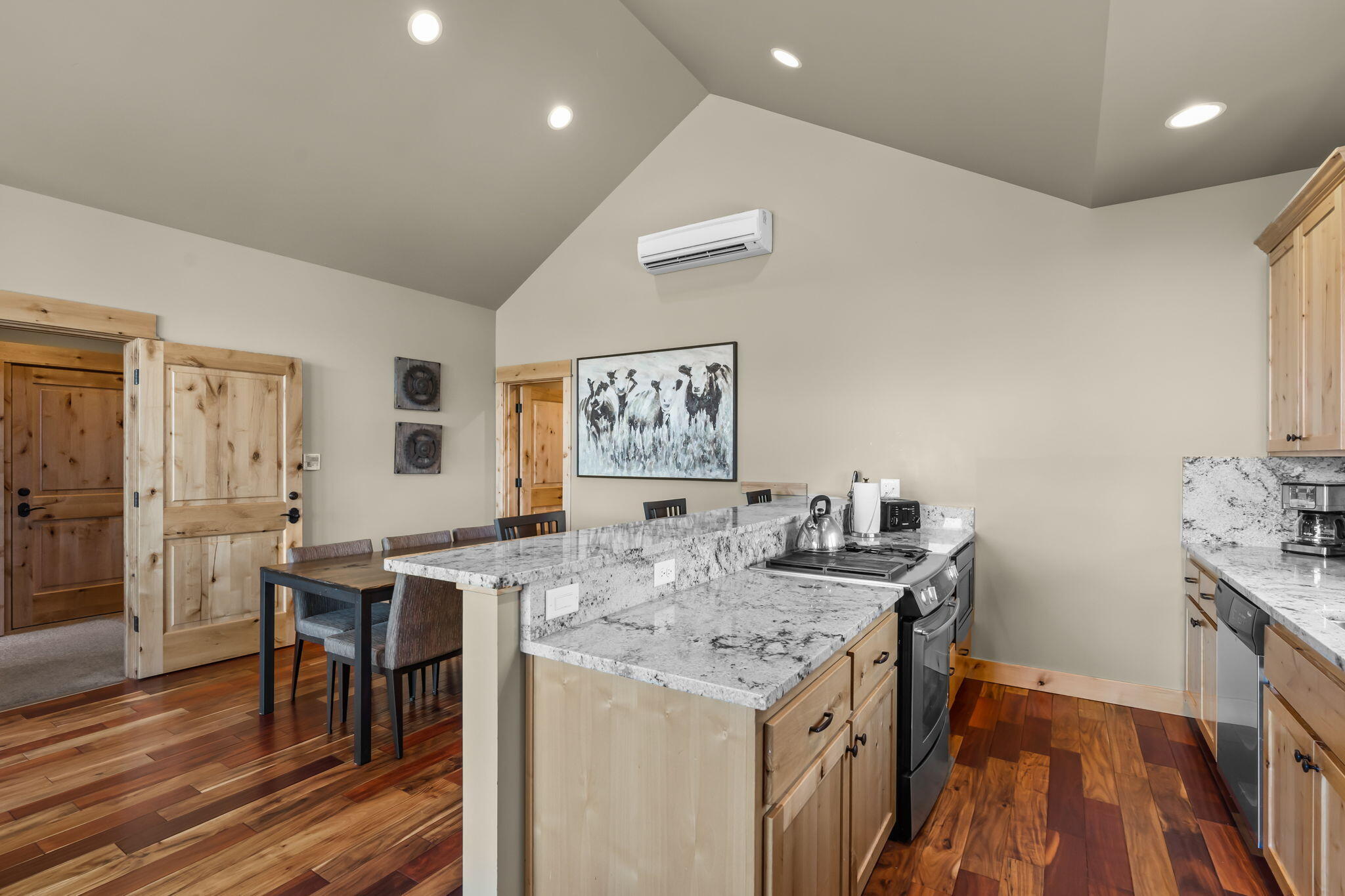 16841 SW Brasada Ranch Road, Cabin 24