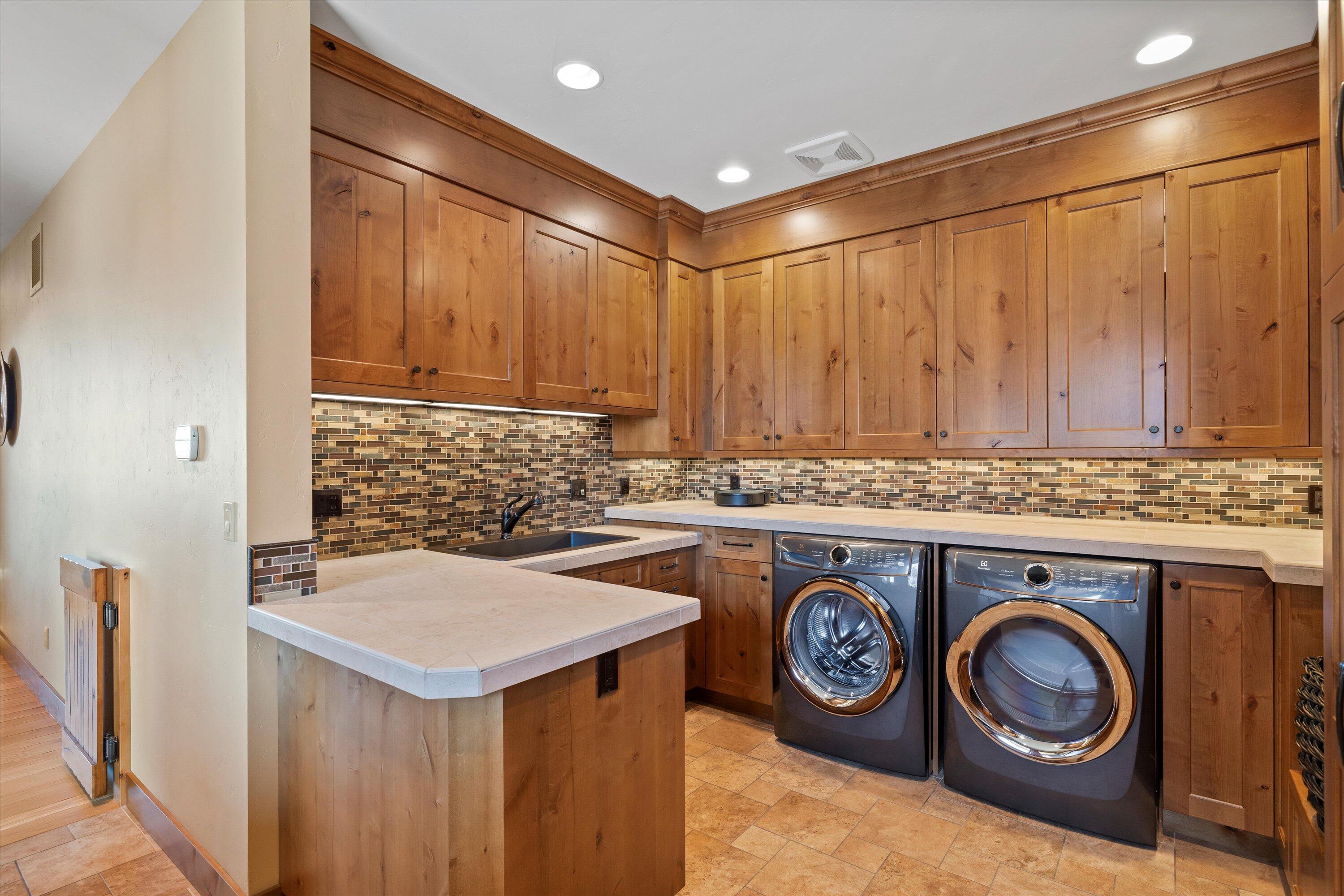 15403 SW Hope Vista Drive