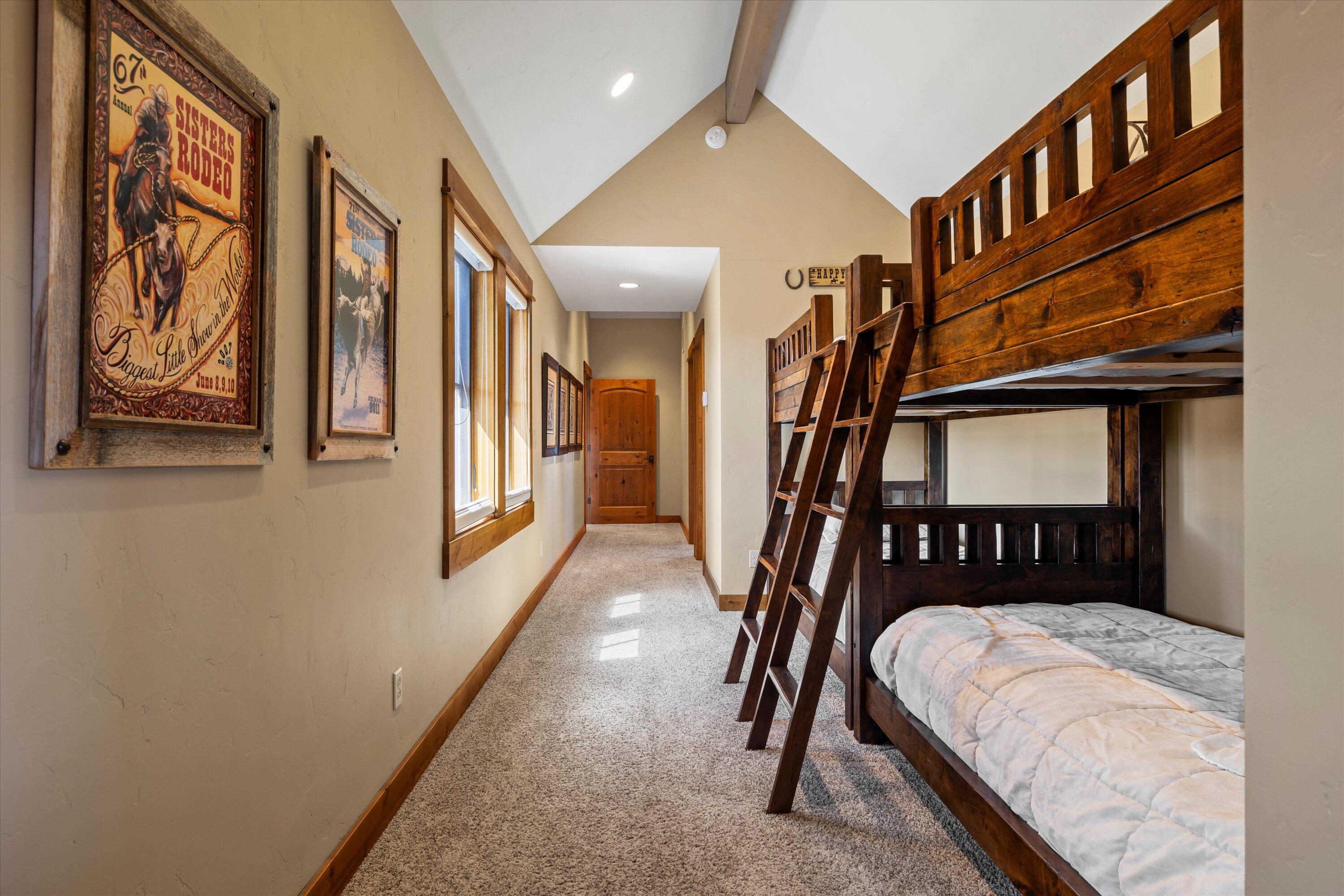 15403 SW Hope Vista Drive