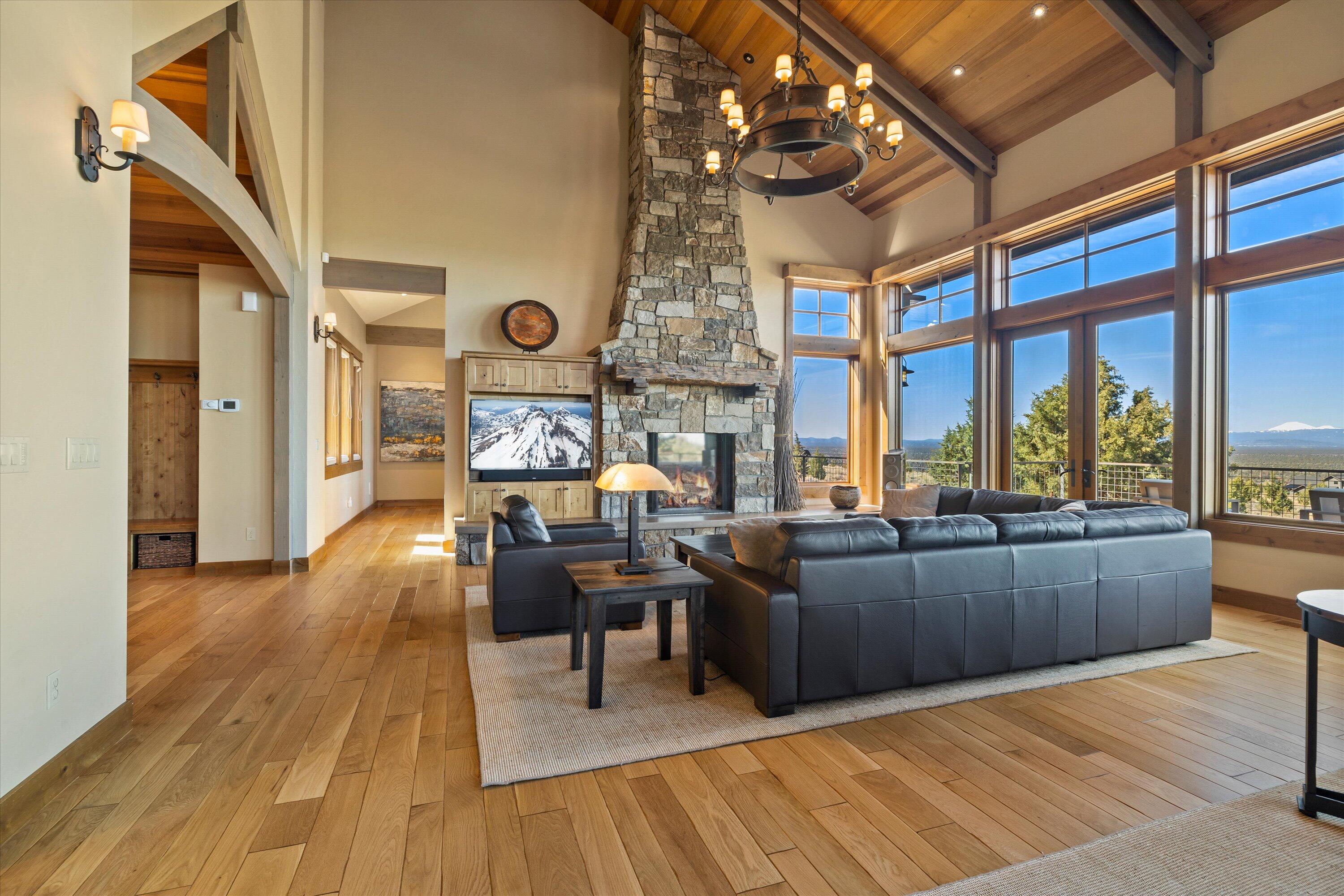 15403 SW Hope Vista Drive