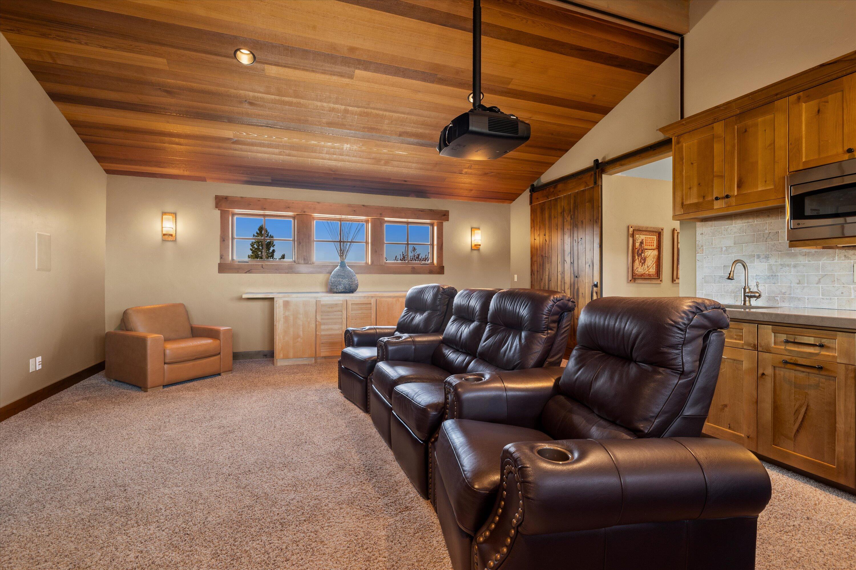 15403 SW Hope Vista Drive