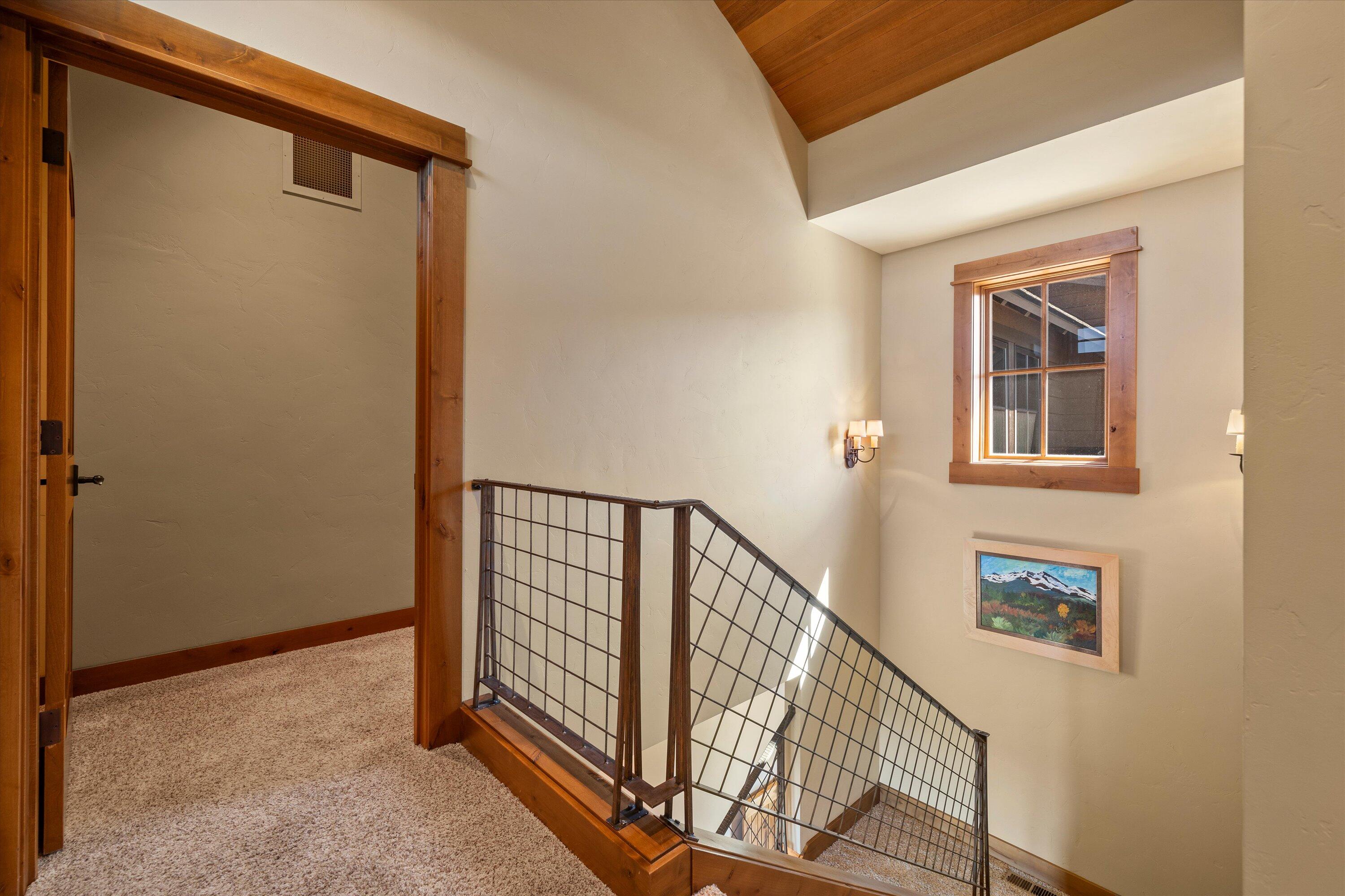 15403 SW Hope Vista Drive