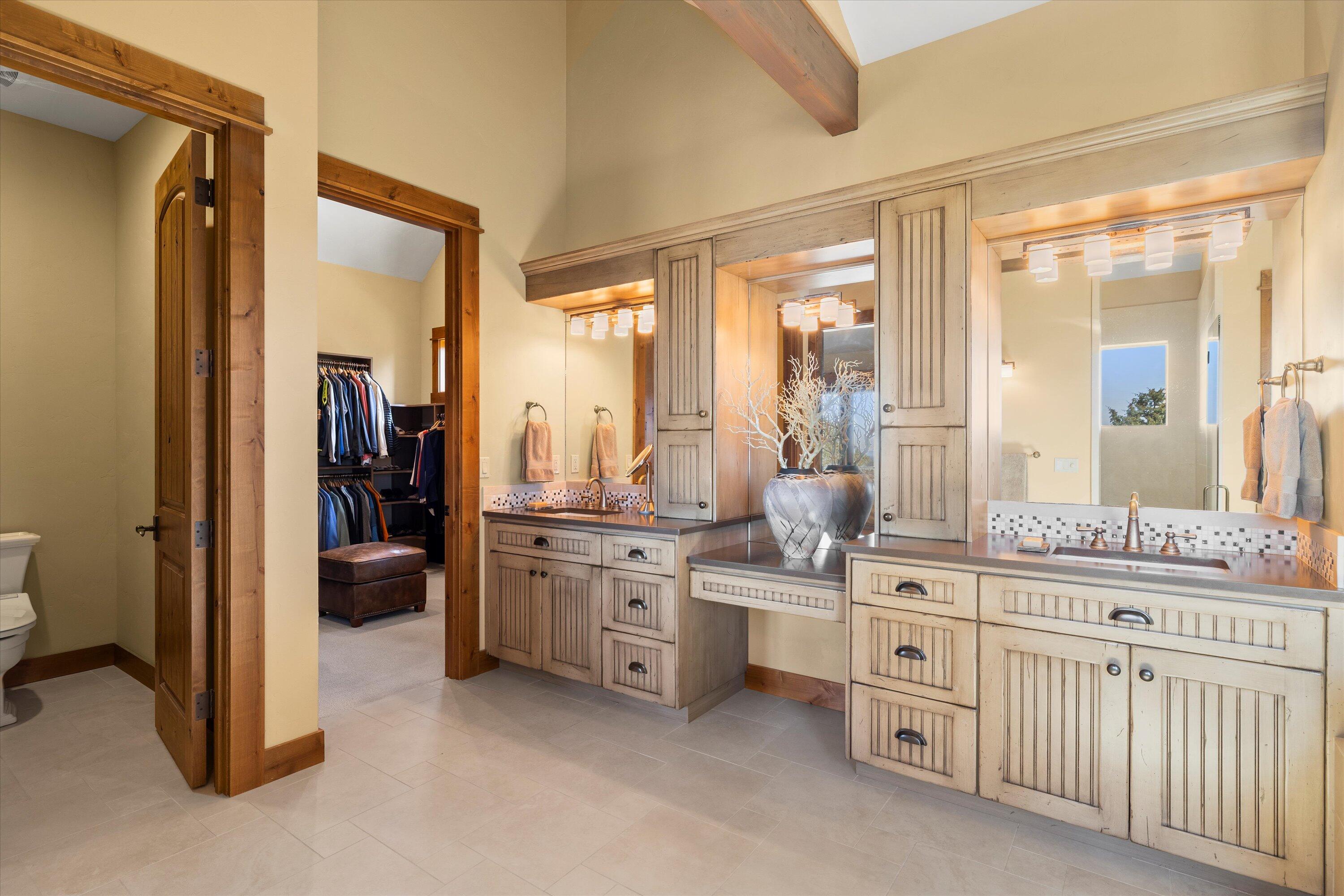 15403 SW Hope Vista Drive