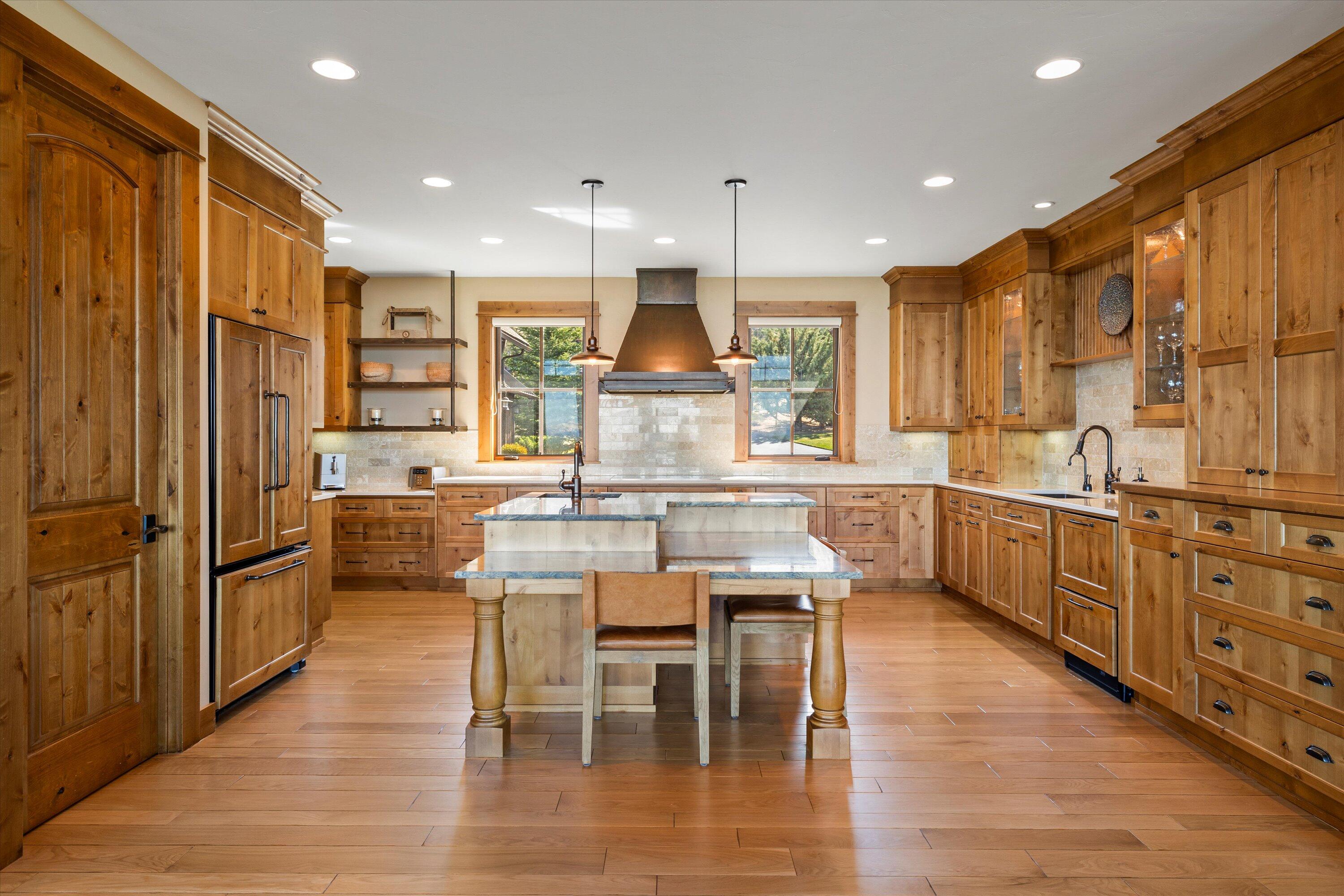 15403 SW Hope Vista Drive