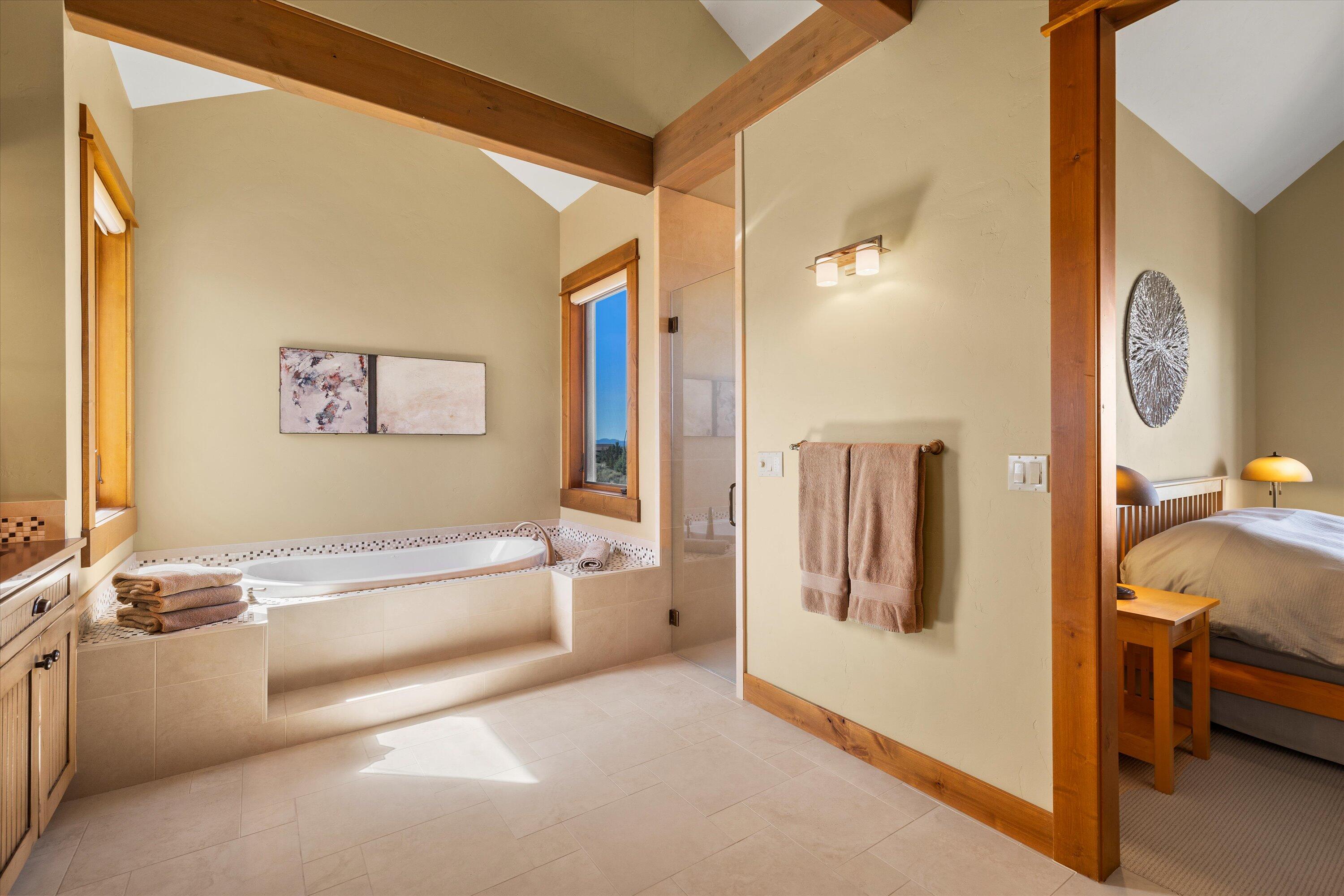 15403 SW Hope Vista Drive